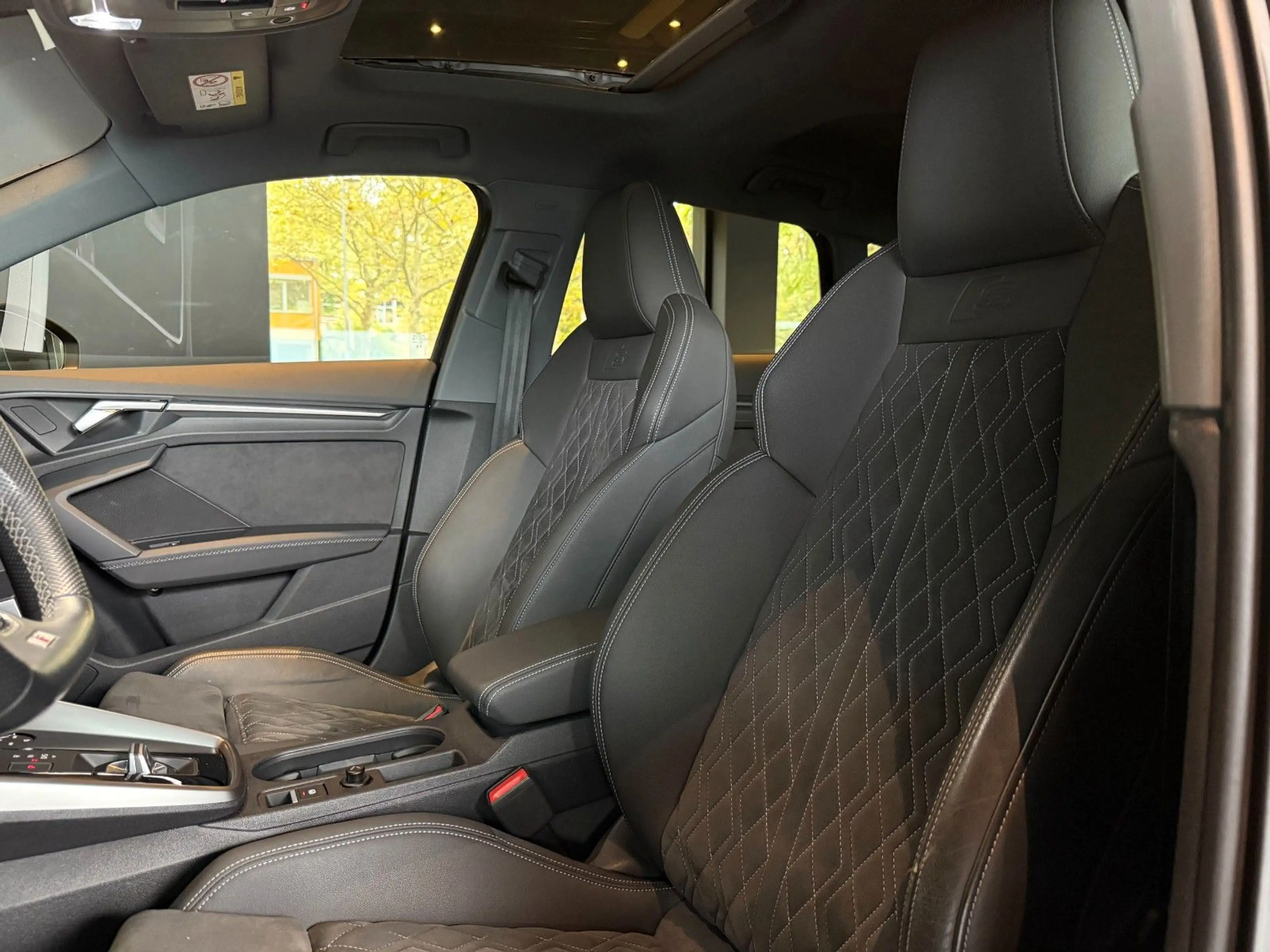 Audi S3 Sportback 2.0 TFSI quattro*Pano*B&O*ACC*1Hand — photo 15
