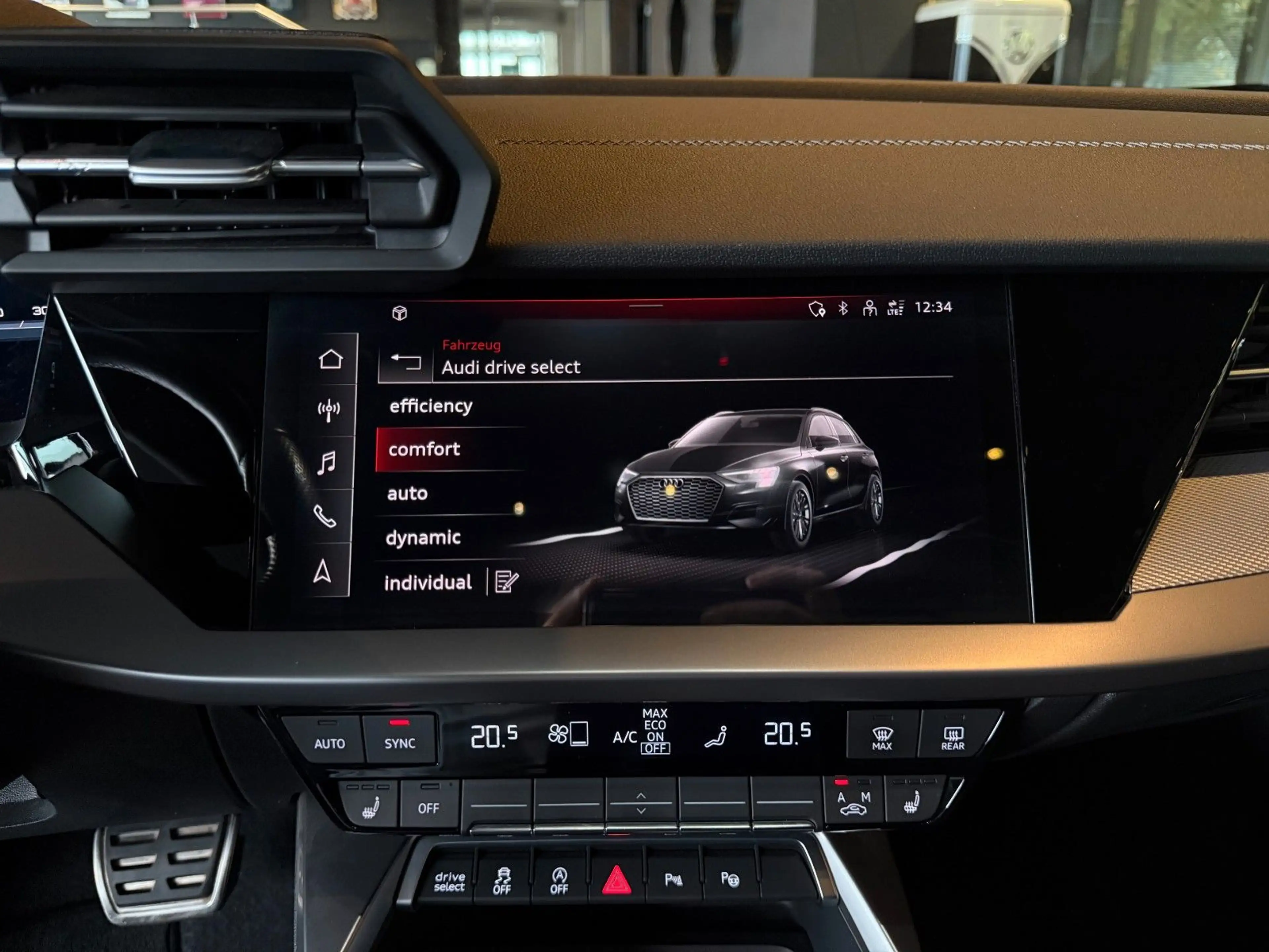 Audi S3 Sportback 2.0 TFSI quattro*Pano*B&O*ACC*1Hand — photo 22