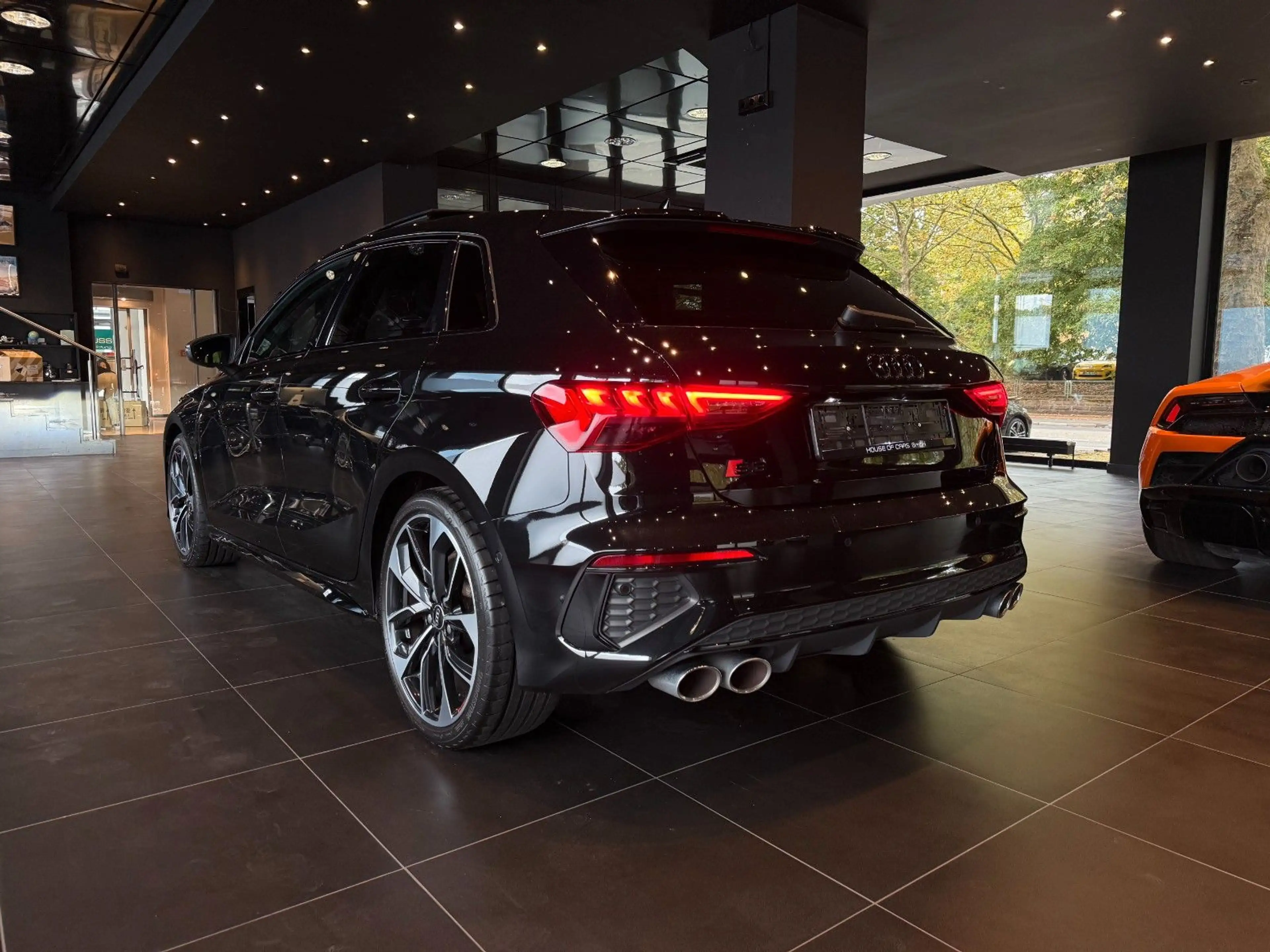 Audi S3 Sportback 2.0 TFSI quattro*Pano*B&O*ACC*1Hand — photo 10