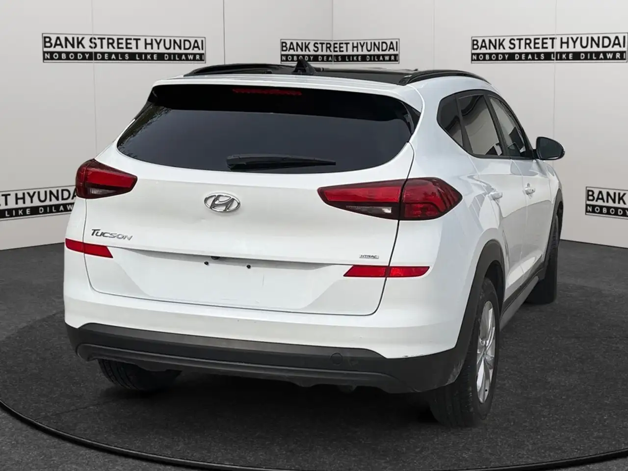 Hyundai TUCSON снимка Hyundai TUCSON
