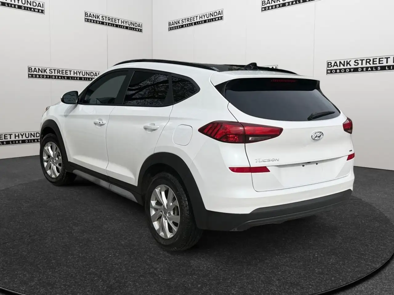Hyundai TUCSON снимка Hyundai TUCSON