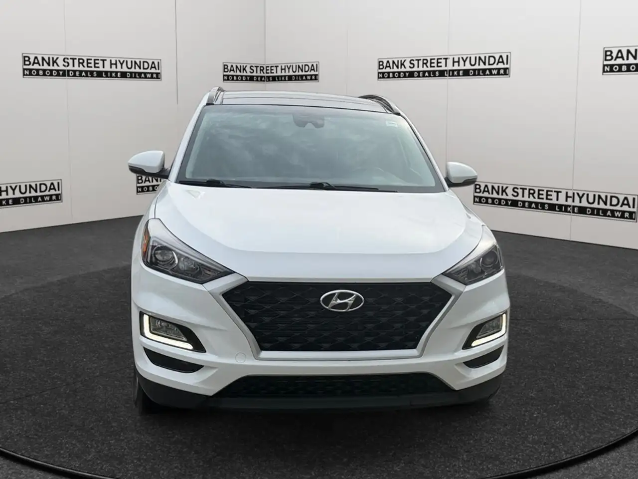 Hyundai TUCSON снимка Hyundai TUCSON