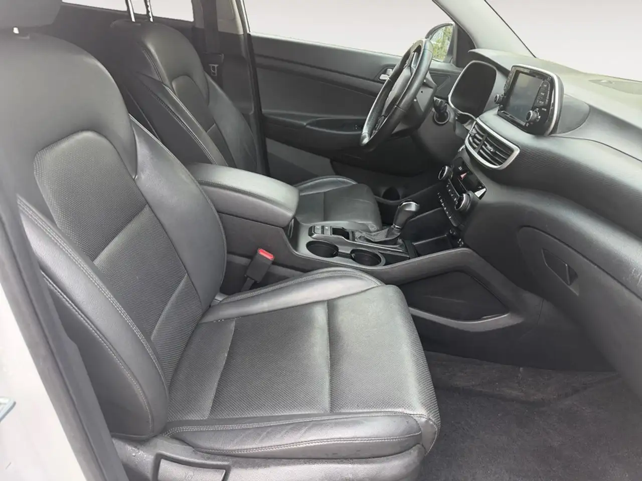 Hyundai TUCSON снимка Hyundai TUCSON