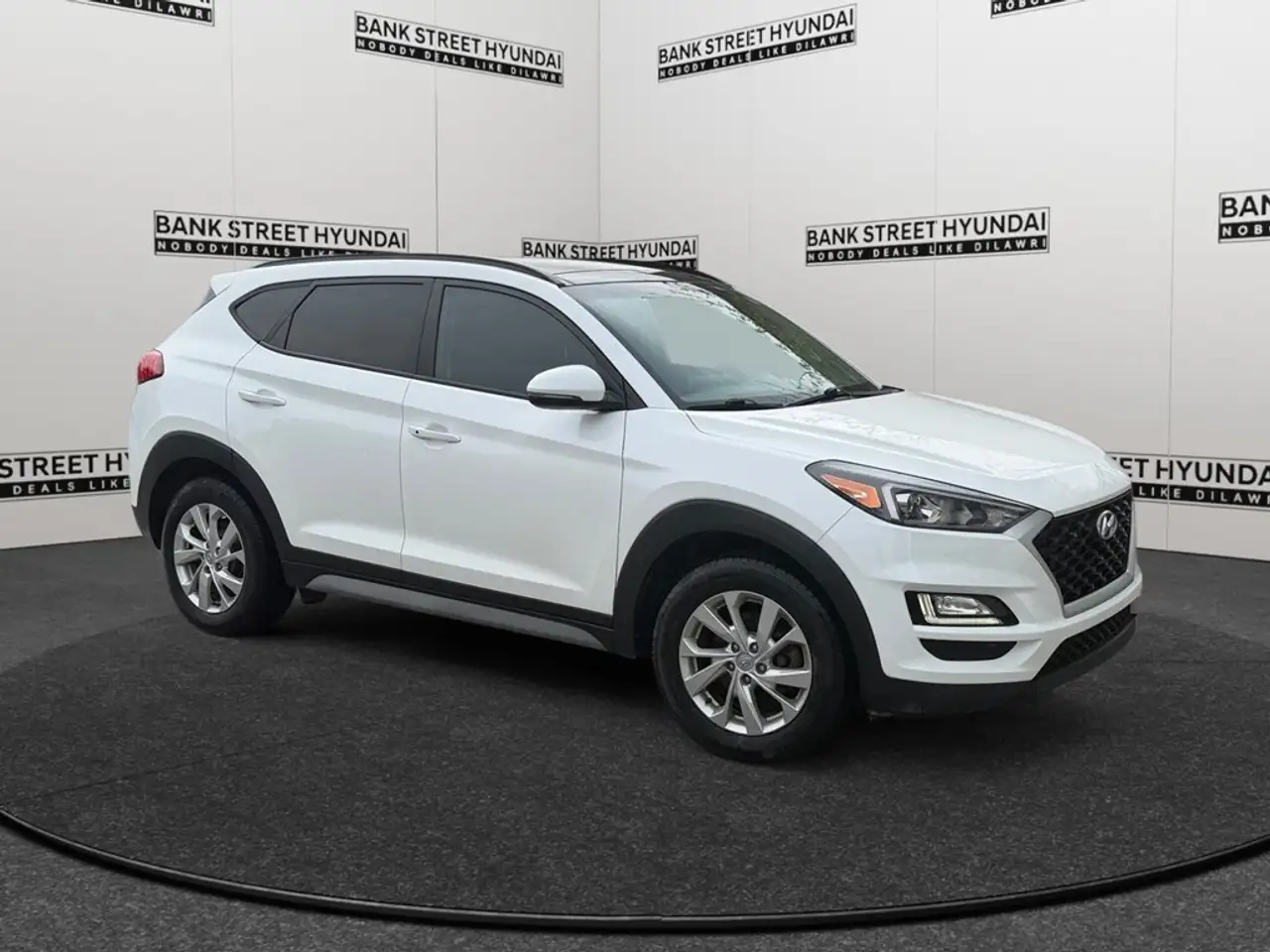 Hyundai TUCSON снимка Hyundai TUCSON
