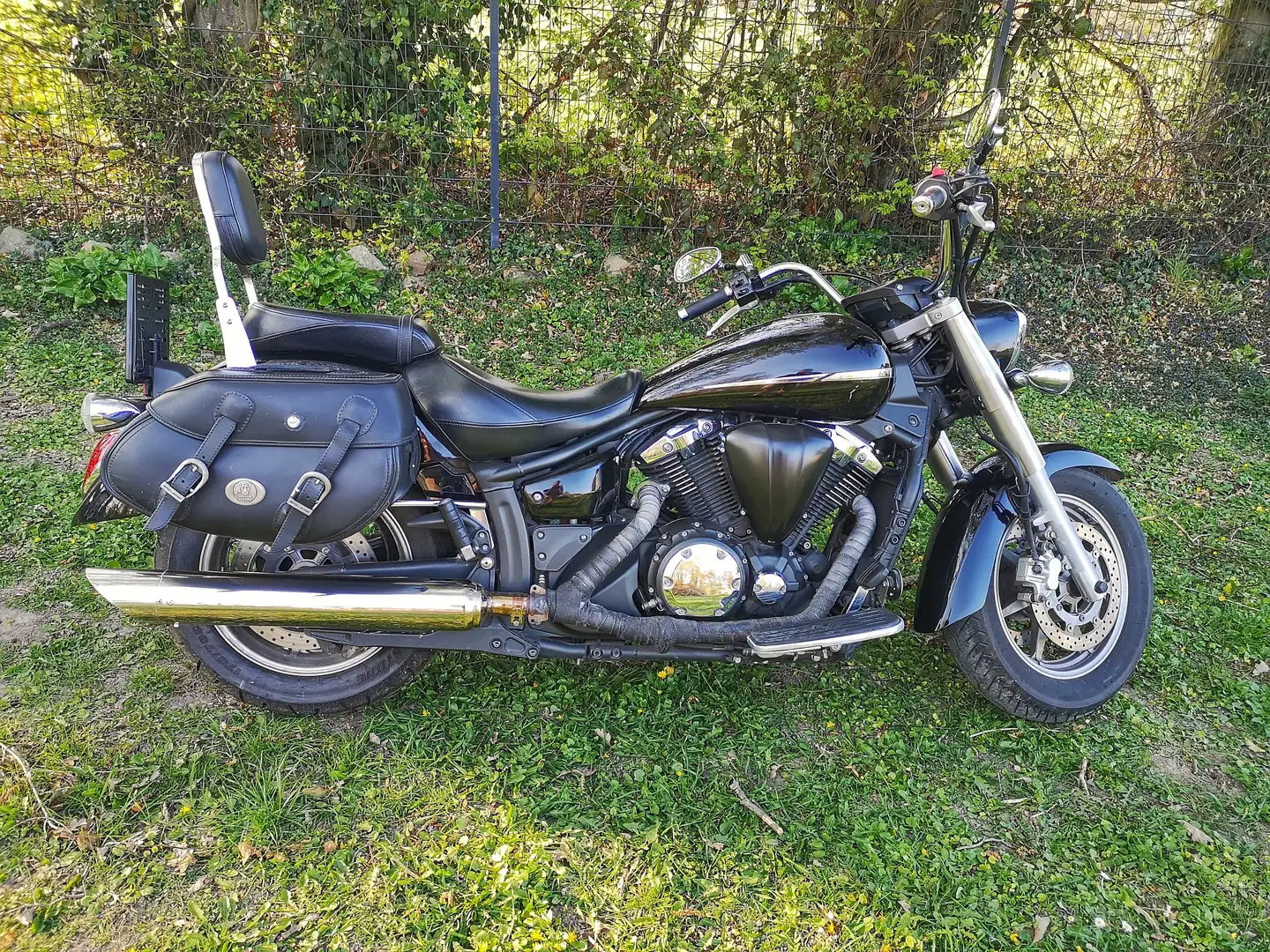 Yamaha XVS 1300 Midnight Star VP26 Noir - 1