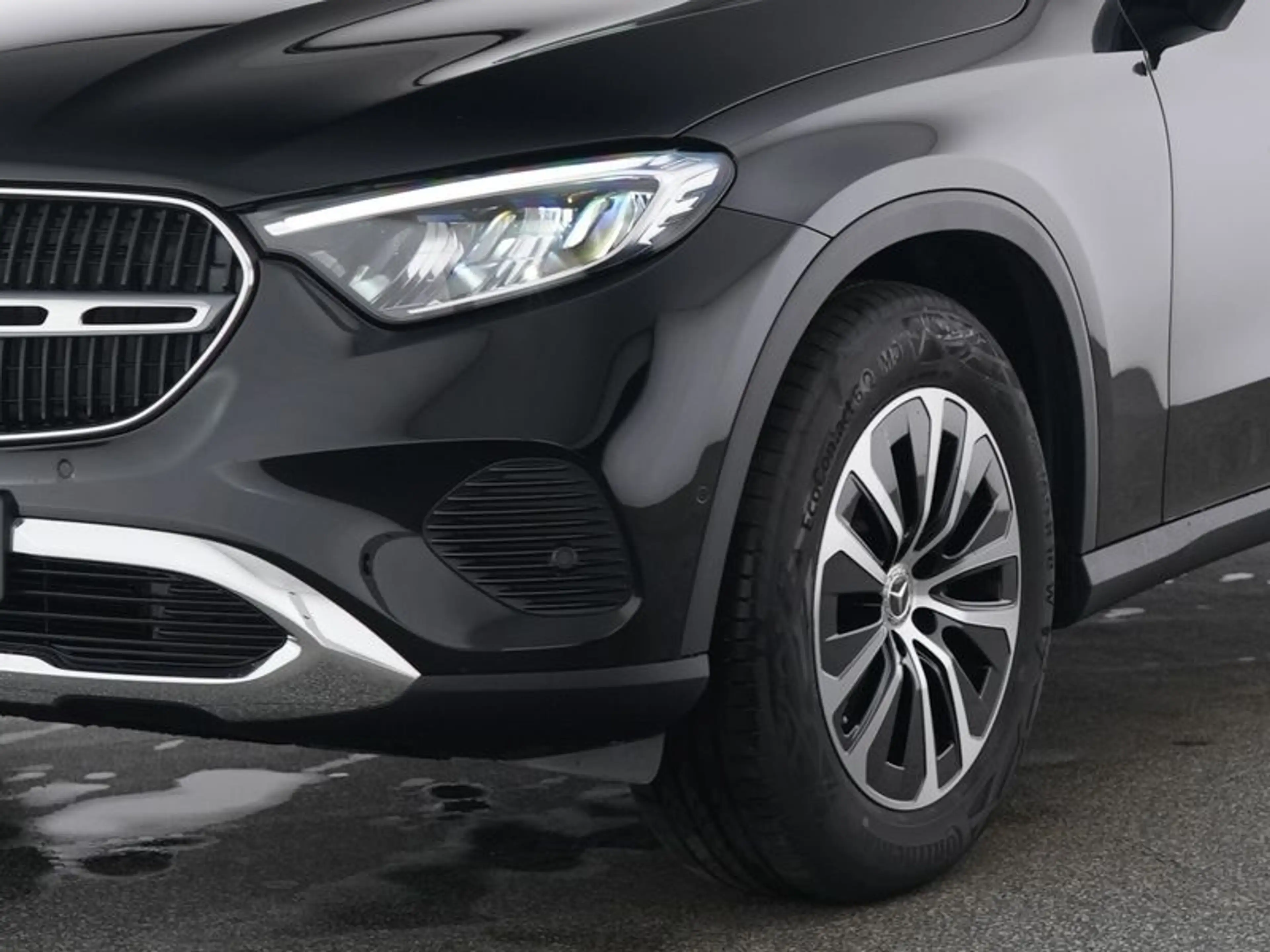 Mercedes-Benz GLC 200 4M Avantgarde/LED/Cam/AHK/Memo/Totw/18' — photo 4