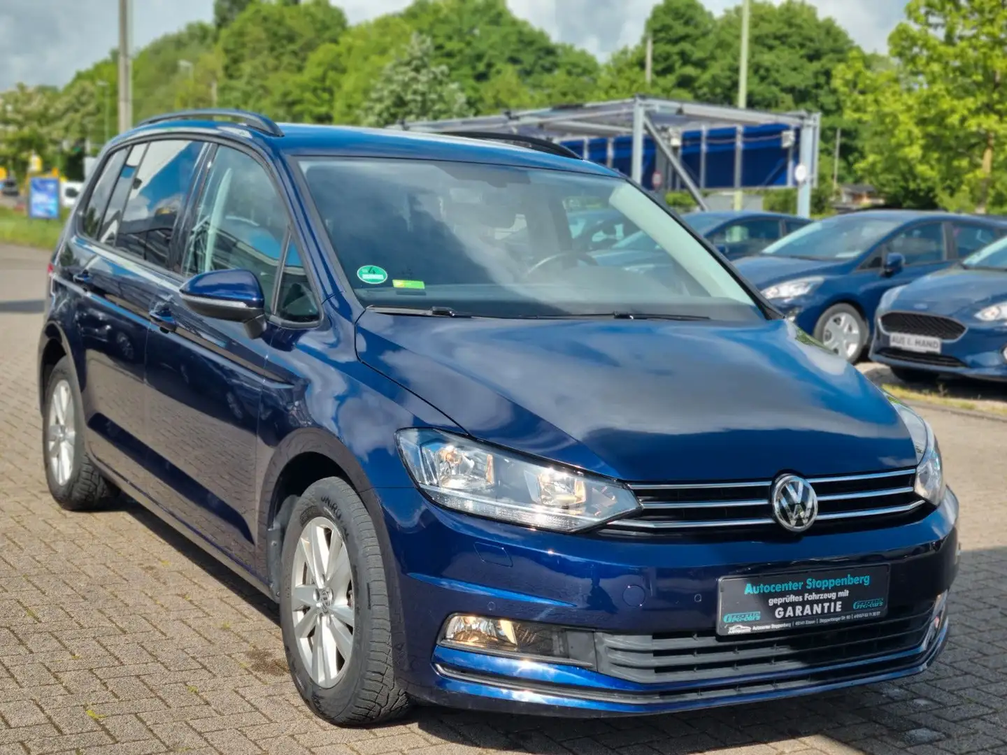 Volkswagen Touran Comfortline 7-Sitzer/Navi/Kamera/Garantie Azul - 2