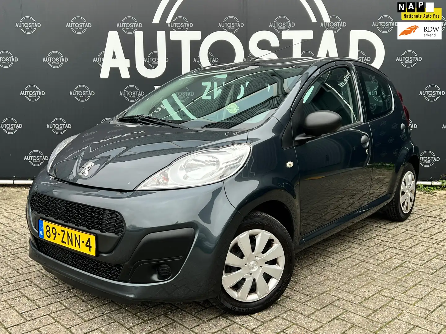 Peugeot 107 1.0 Access Accent NL-Auto / NAP / APK / Airco Grau - 1