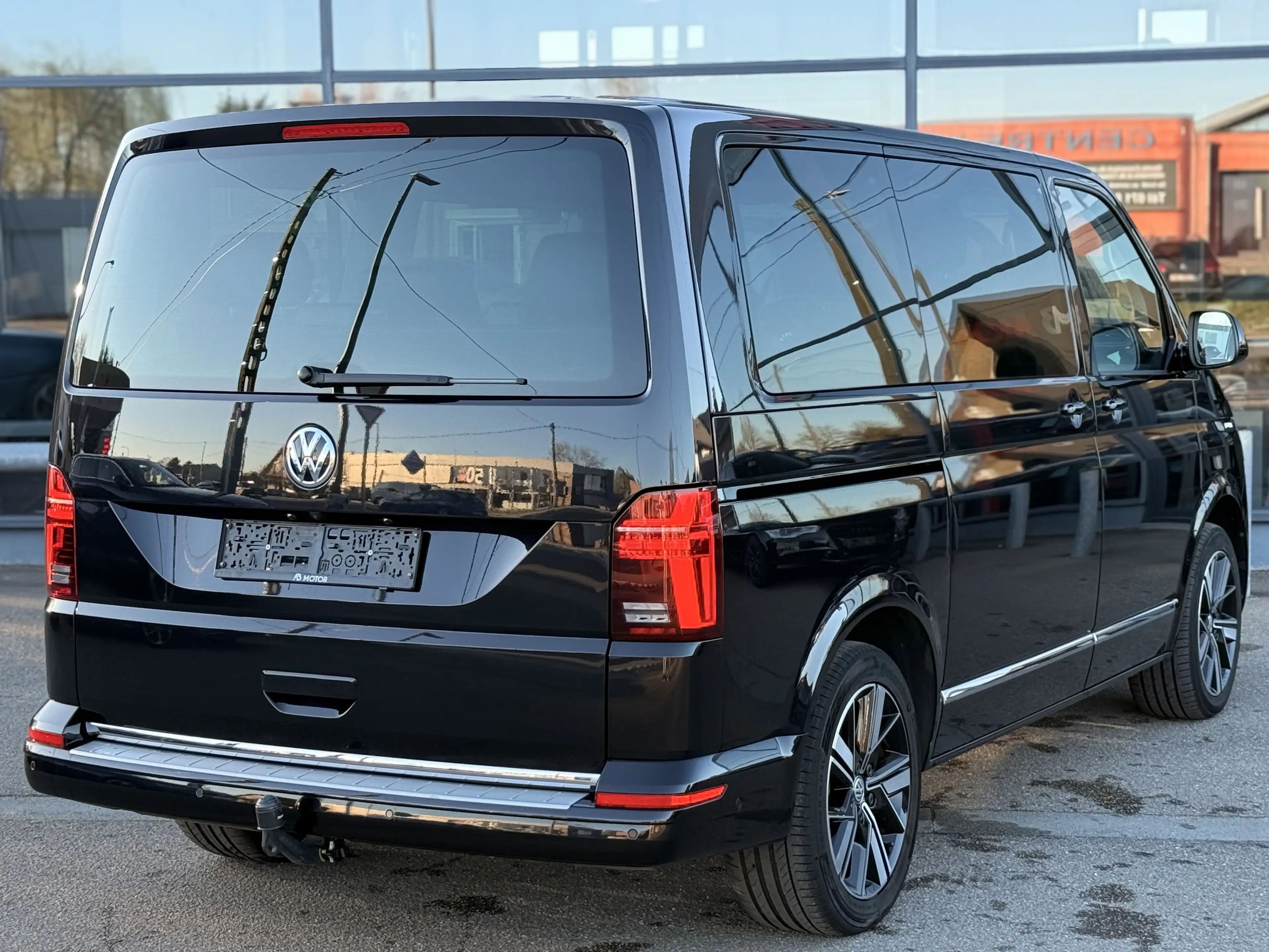 Volkswagen T6.1 Multivan BULLI 2.0TDI BOITE AUTO DSG 4MOTION 200CV 7PL. — photo 6