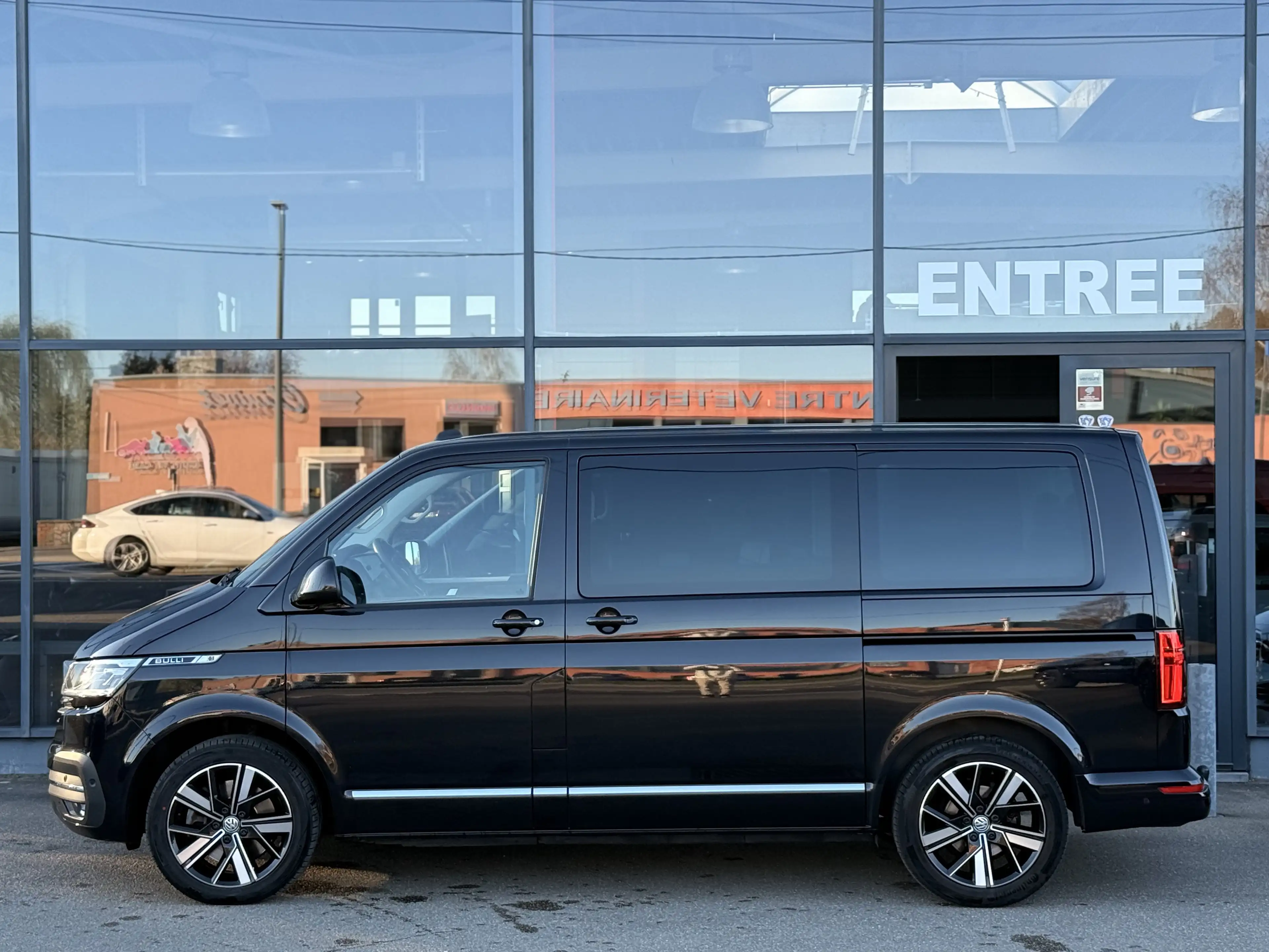 Volkswagen T6.1 Multivan BULLI 2.0TDI BOITE AUTO DSG 4MOTION 200CV 7PL. — photo 5