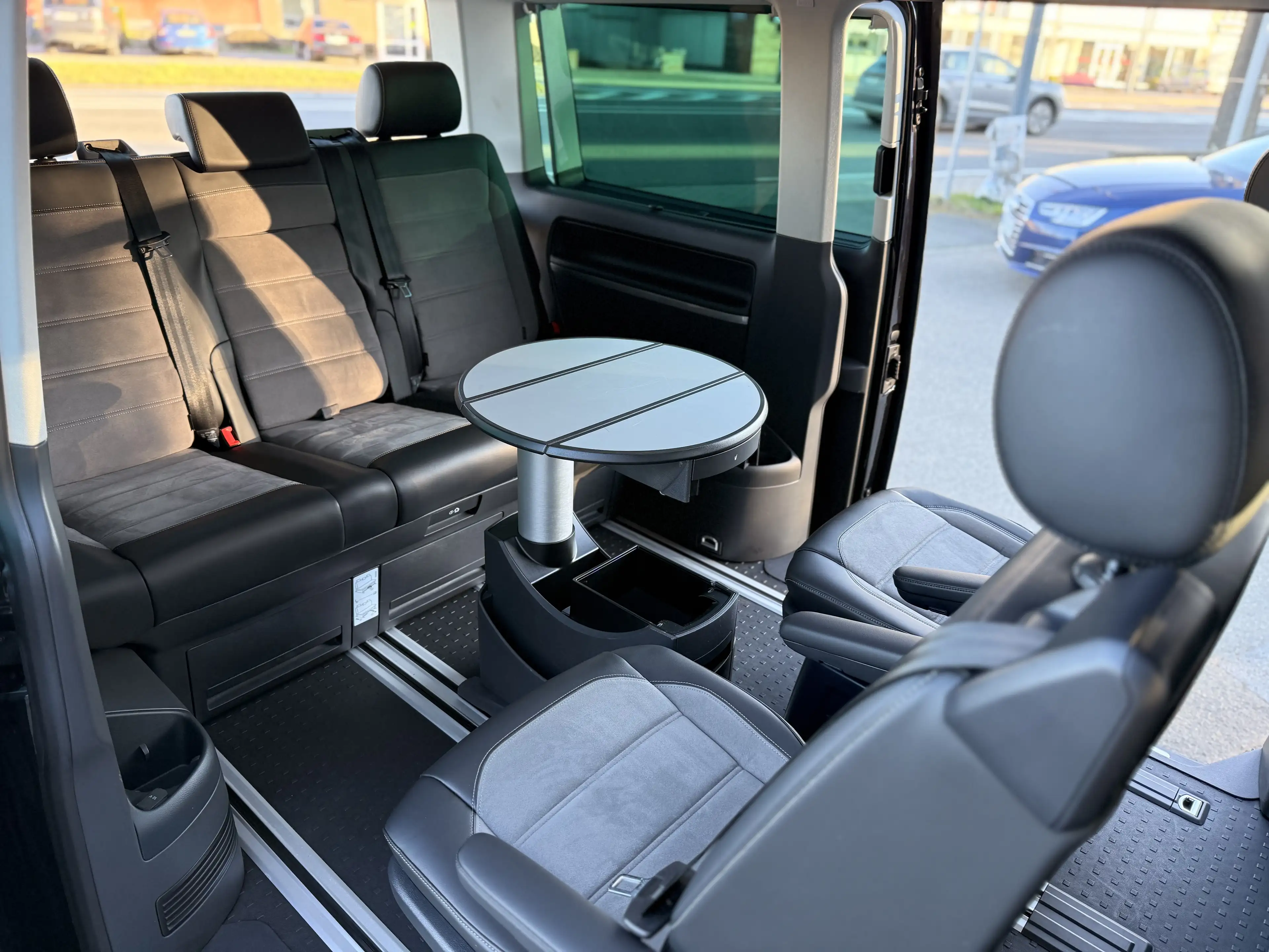Volkswagen T6.1 Multivan BULLI 2.0TDI BOITE AUTO DSG 4MOTION 200CV 7PL. — photo 15