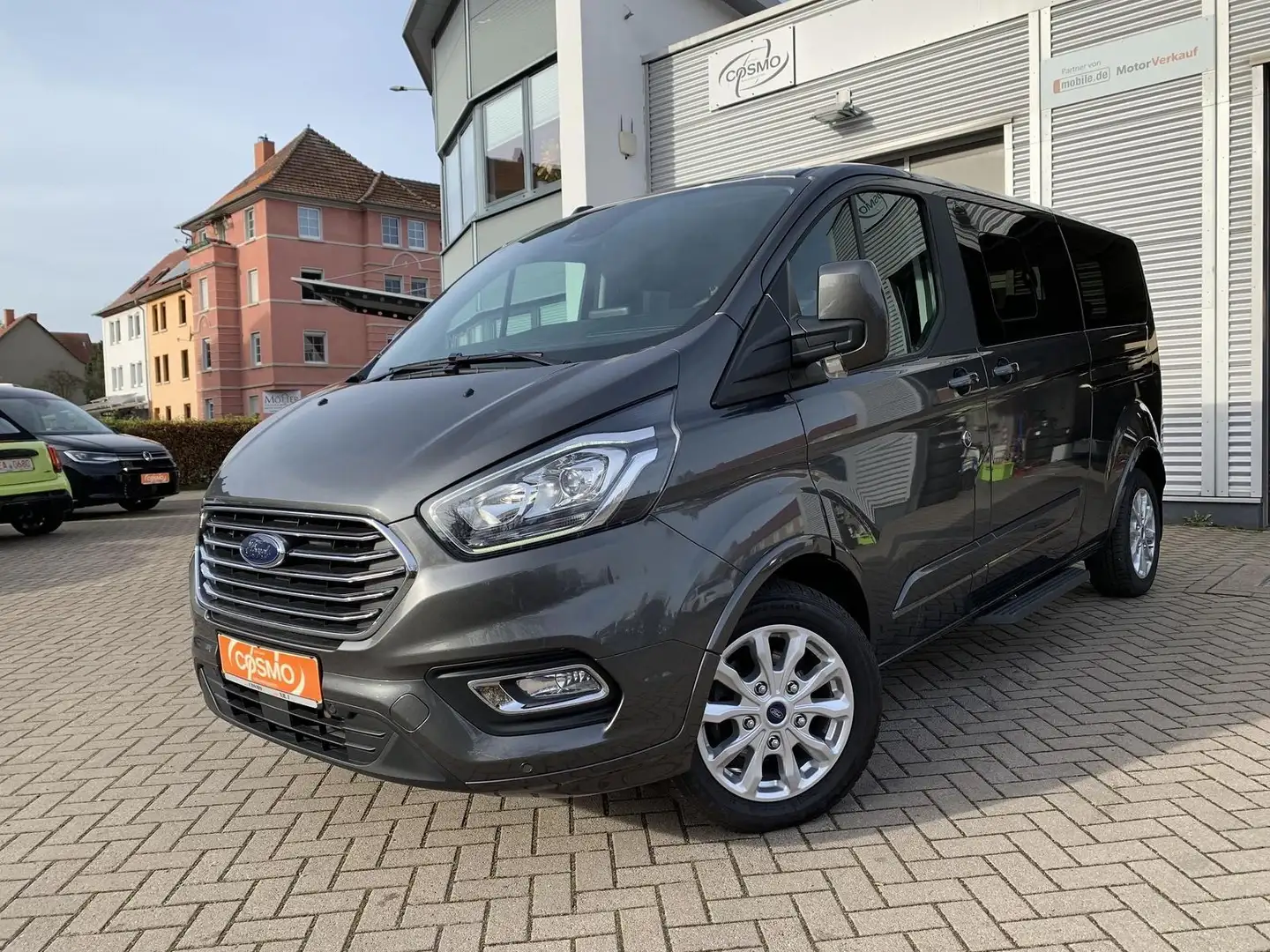 Ford Tourneo Custom L2 Titanium AHK+CarPlay+Winterp. Серый - 1