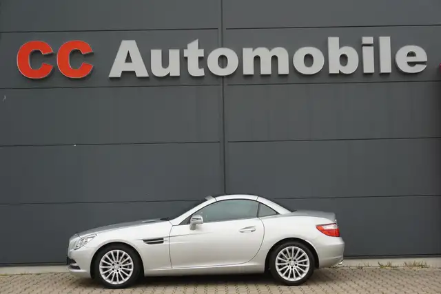 Mercedes-Benz SLK 200 /NaviComand/Airscarf/17Zoll/Panorama/SH/
