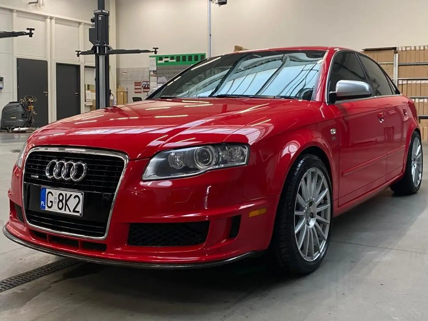 Audi S4 S4 tiptronic Красный - 2