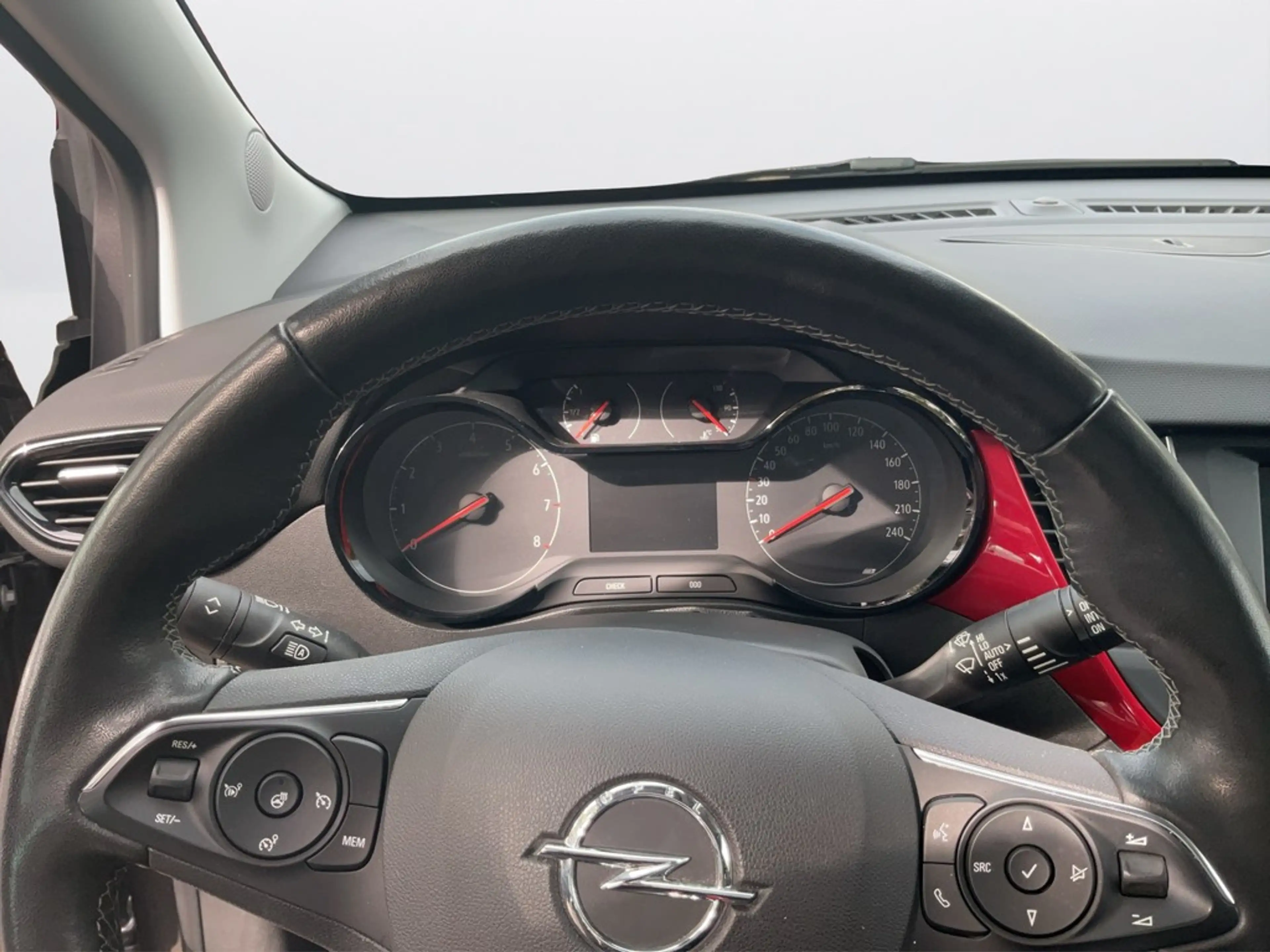 Opel Crossland GS Line 1.2 Automatik PARKPILOT/LED — photo 11