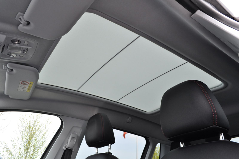 Peugeot 2008 Allure /GT-LINE/S-HEFT/NAVI/PANO/R-KAMERA — photo 13