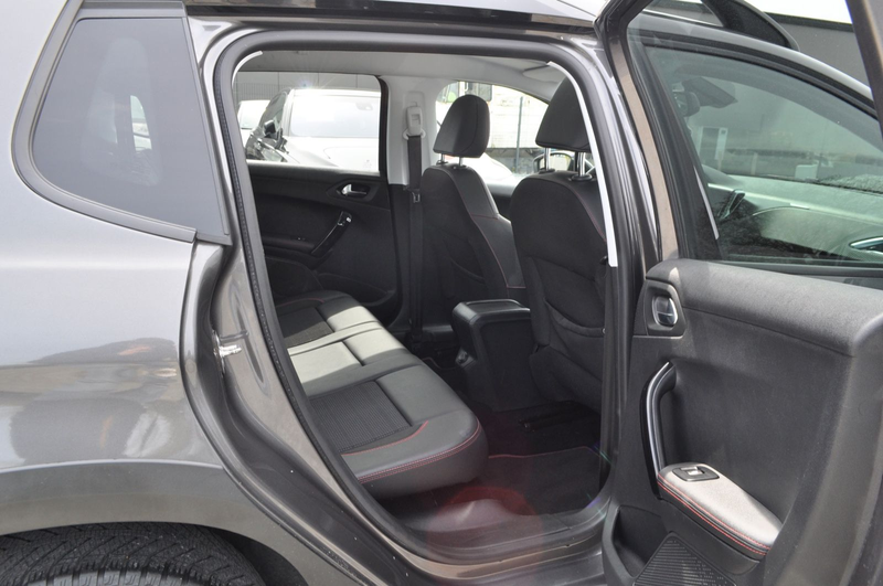 Peugeot 2008 Allure /GT-LINE/S-HEFT/NAVI/PANO/R-KAMERA — photo 9