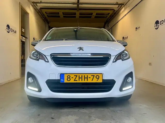Peugeot 108 view 4