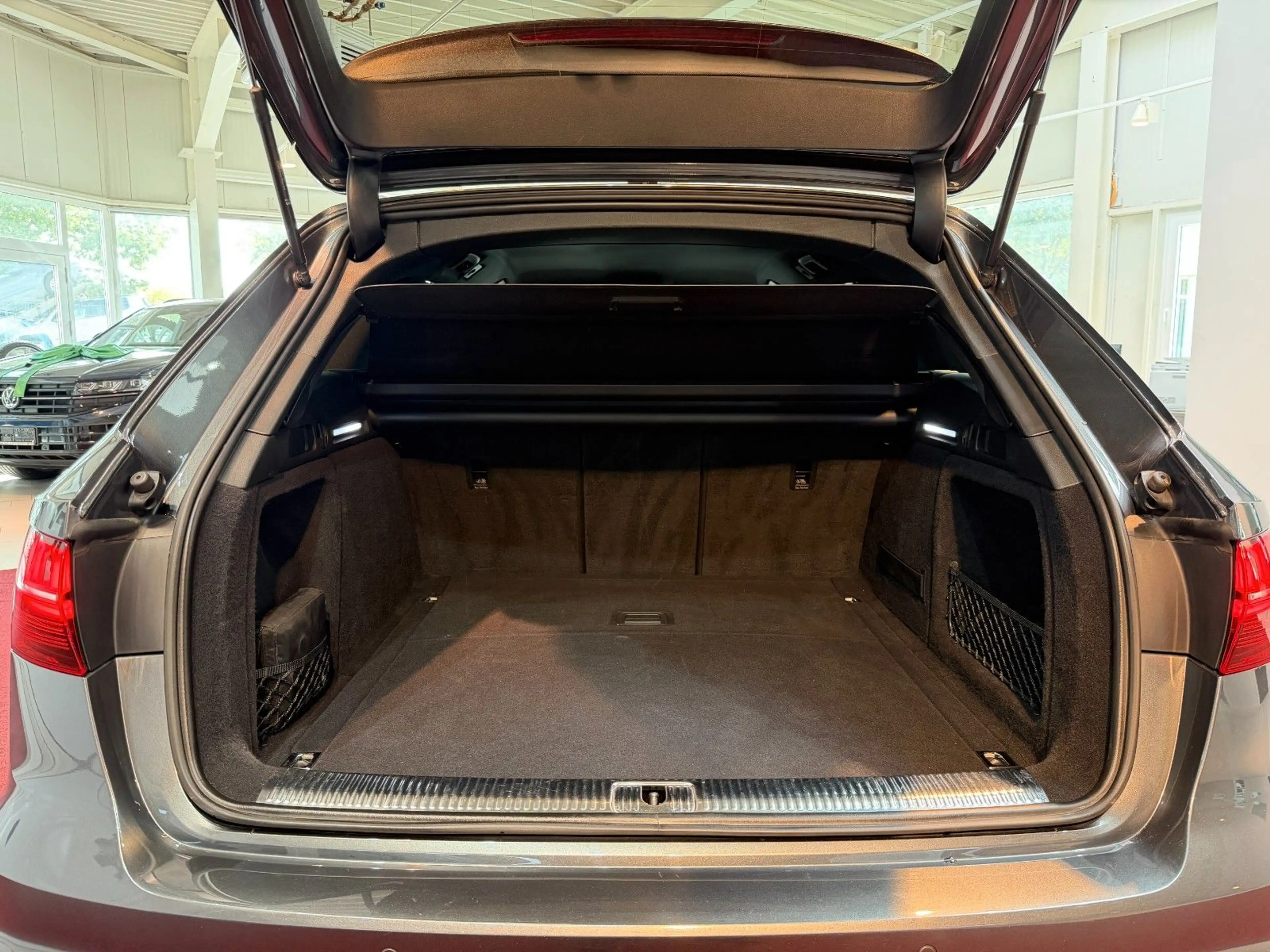 Audi S4 Avant 3.0 TDI quattro *MATRIX*Virtual*Navi* — photo 5