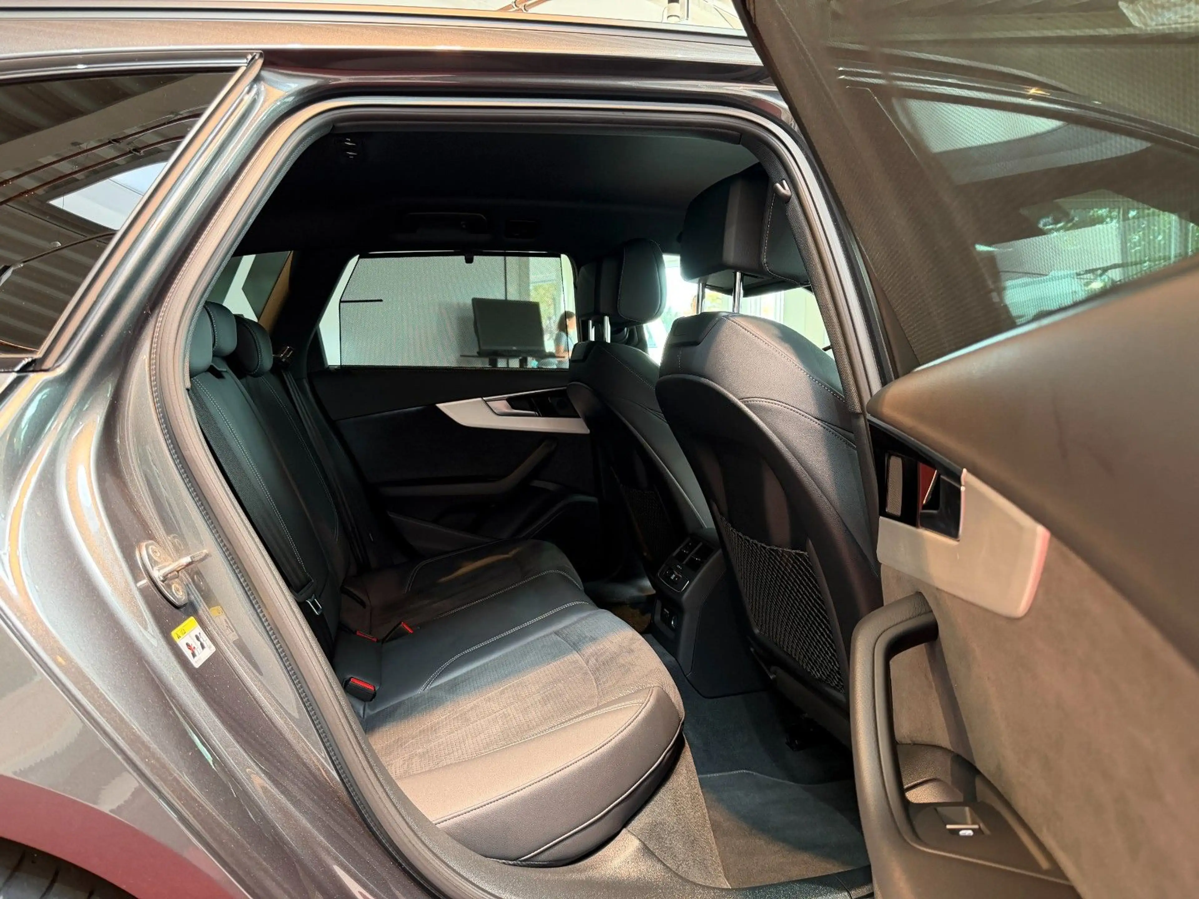 Audi S4 Avant 3.0 TDI quattro *MATRIX*Virtual*Navi* — photo 9