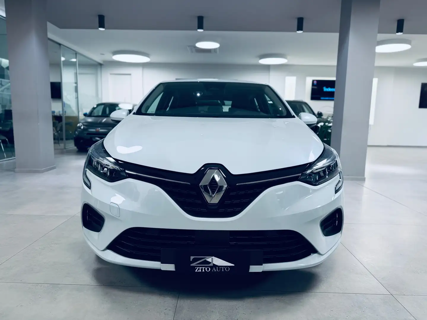 Renault Clio 1.5 blue dci Business 100cv Blanc - 2