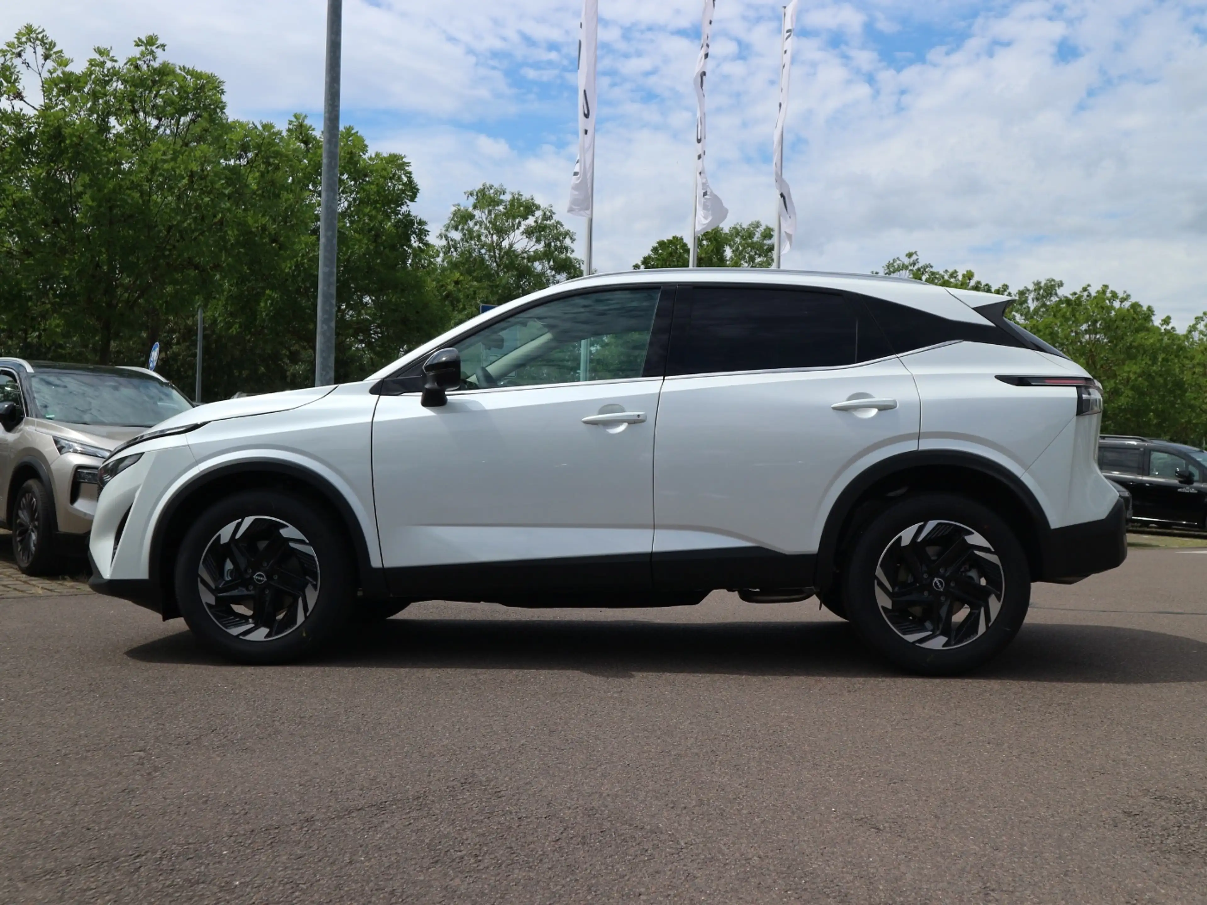 Nissan Qashqai N-CONNECTA 1.3 DIG-T MHEV Xtronic 4x2 — photo 8