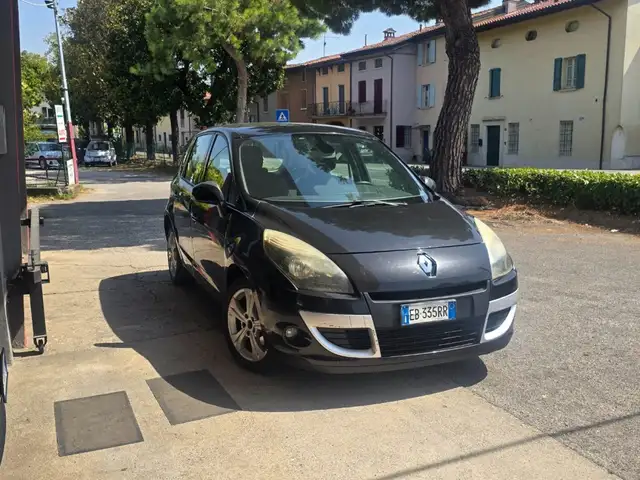 Renault Scenic view 13
