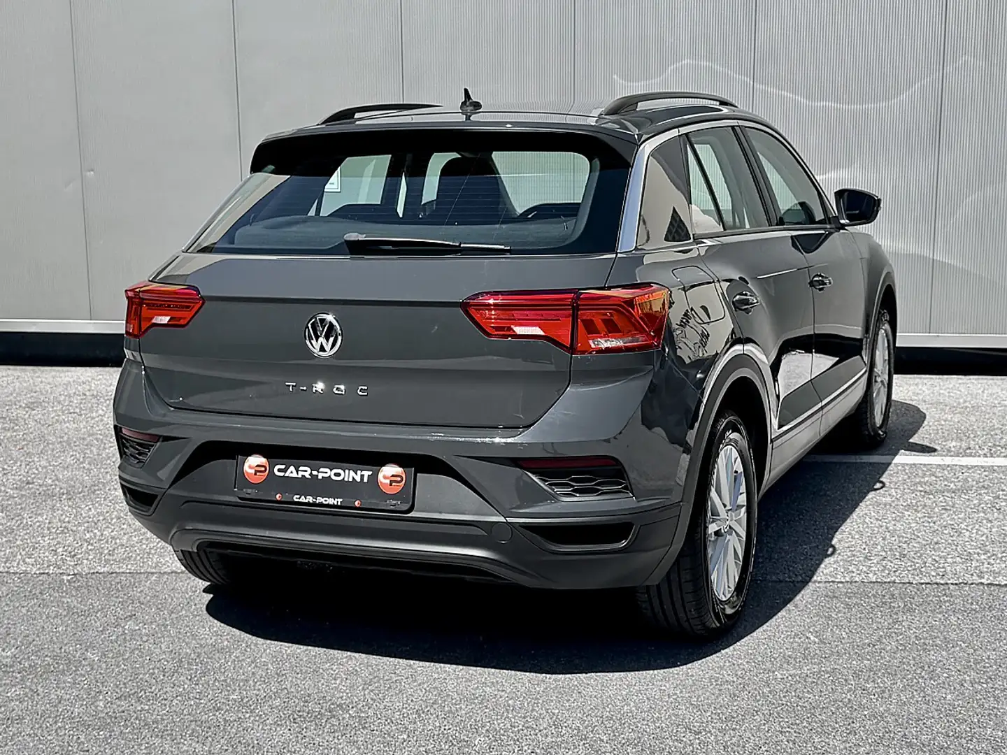 Volkswagen T-Roc 1,6 TDI SCR Grau - 2