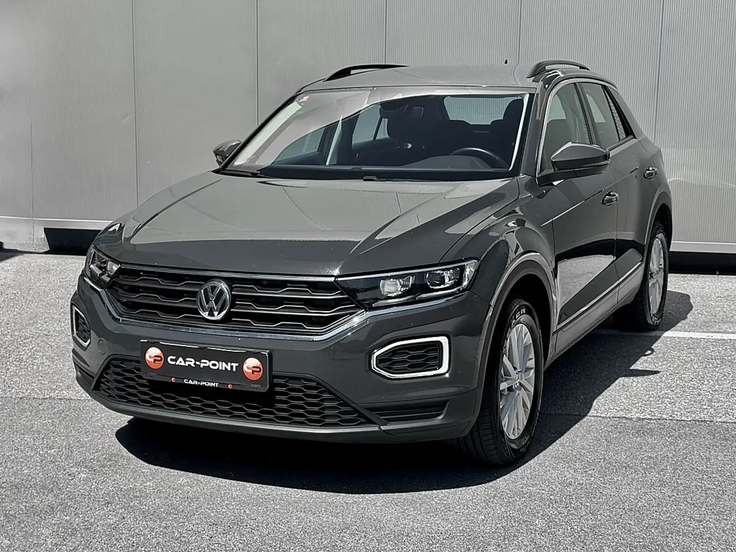 Volkswagen T-Roc 1,6 TDI SCR Grau - 1