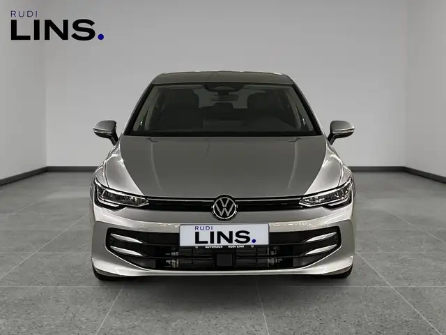 Volkswagen Golf view 8