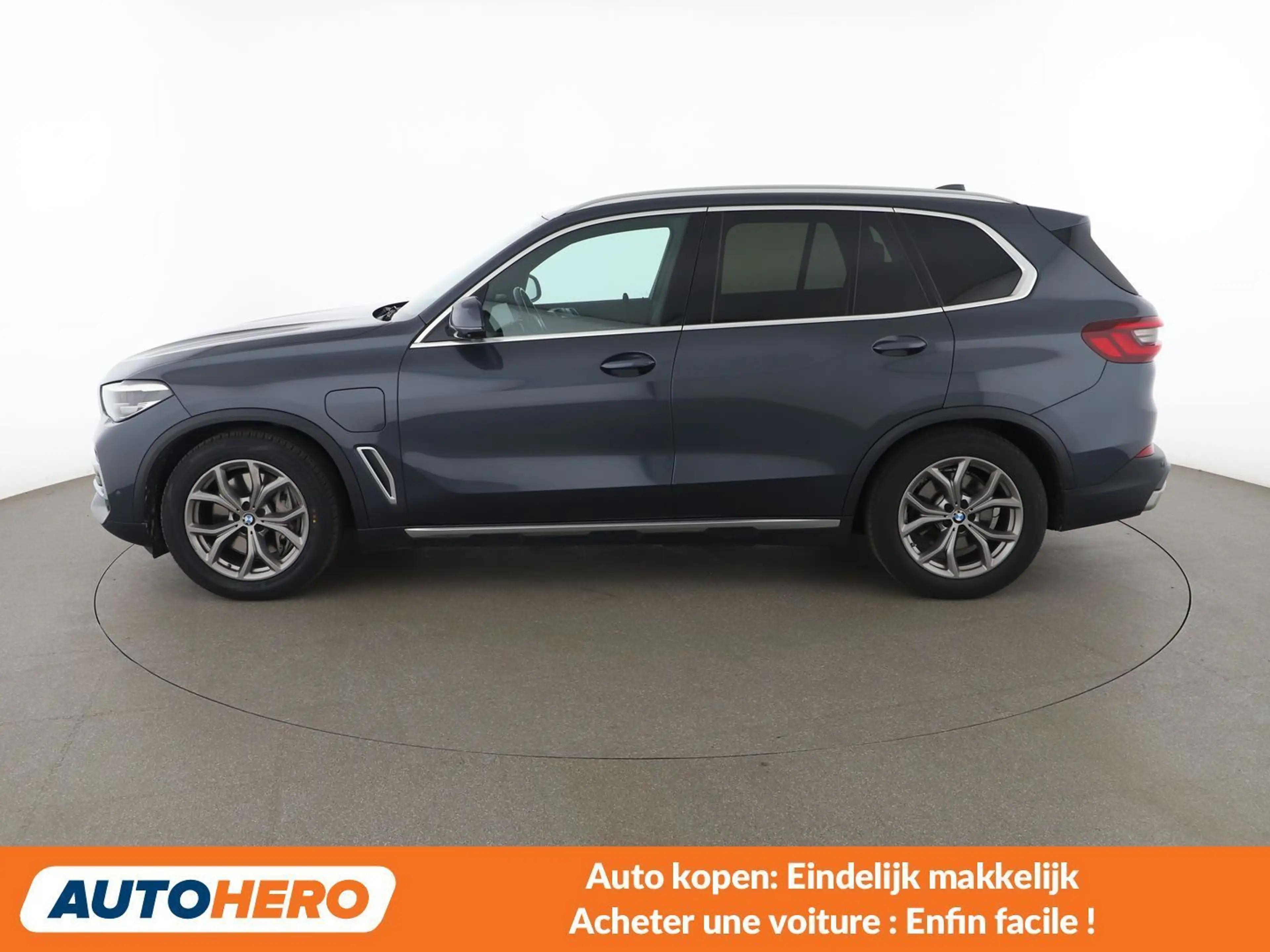BMW X5 xDrive 45e xLine — photo 3