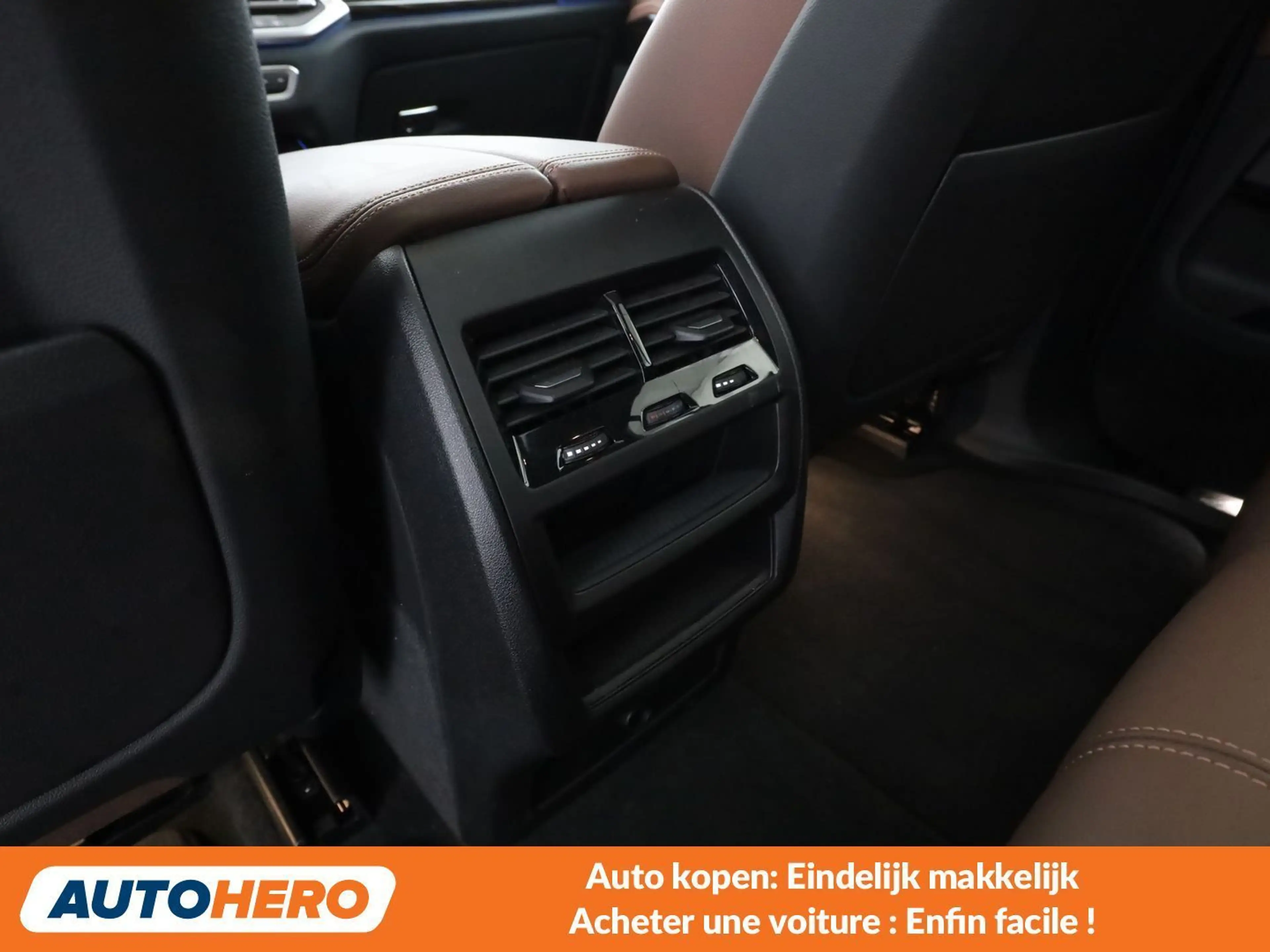 BMW X5 xDrive 45e xLine — photo 15