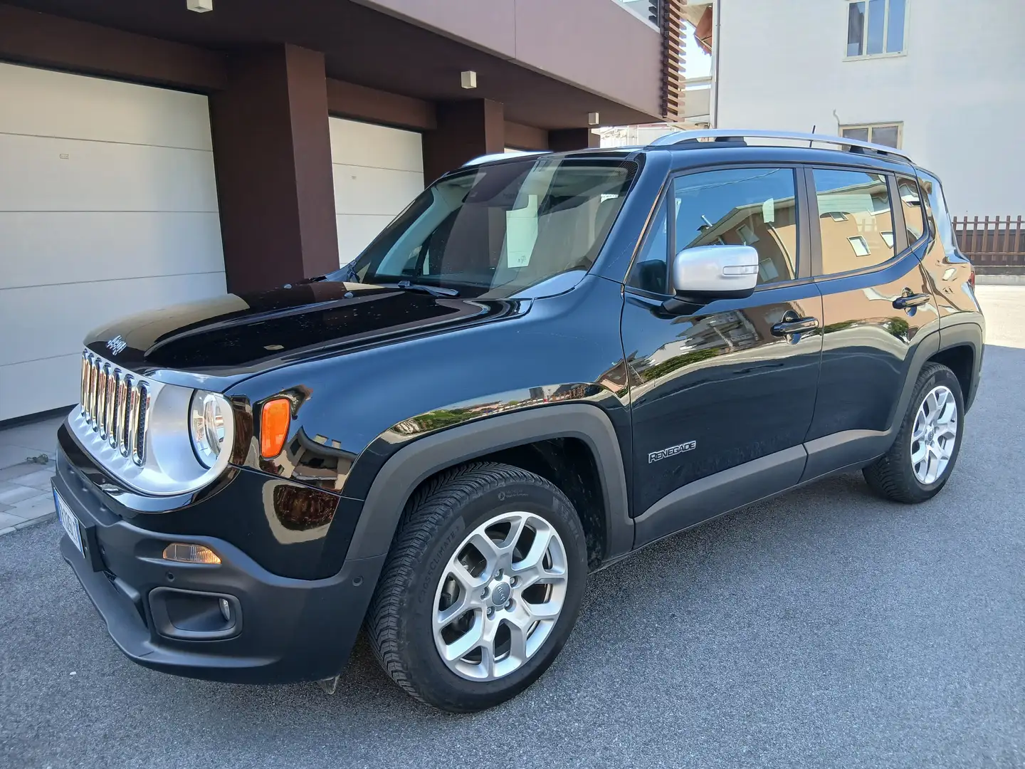 Jeep Renegade 1.4 m-air Limited  tua a € 199 mese Nero - 2