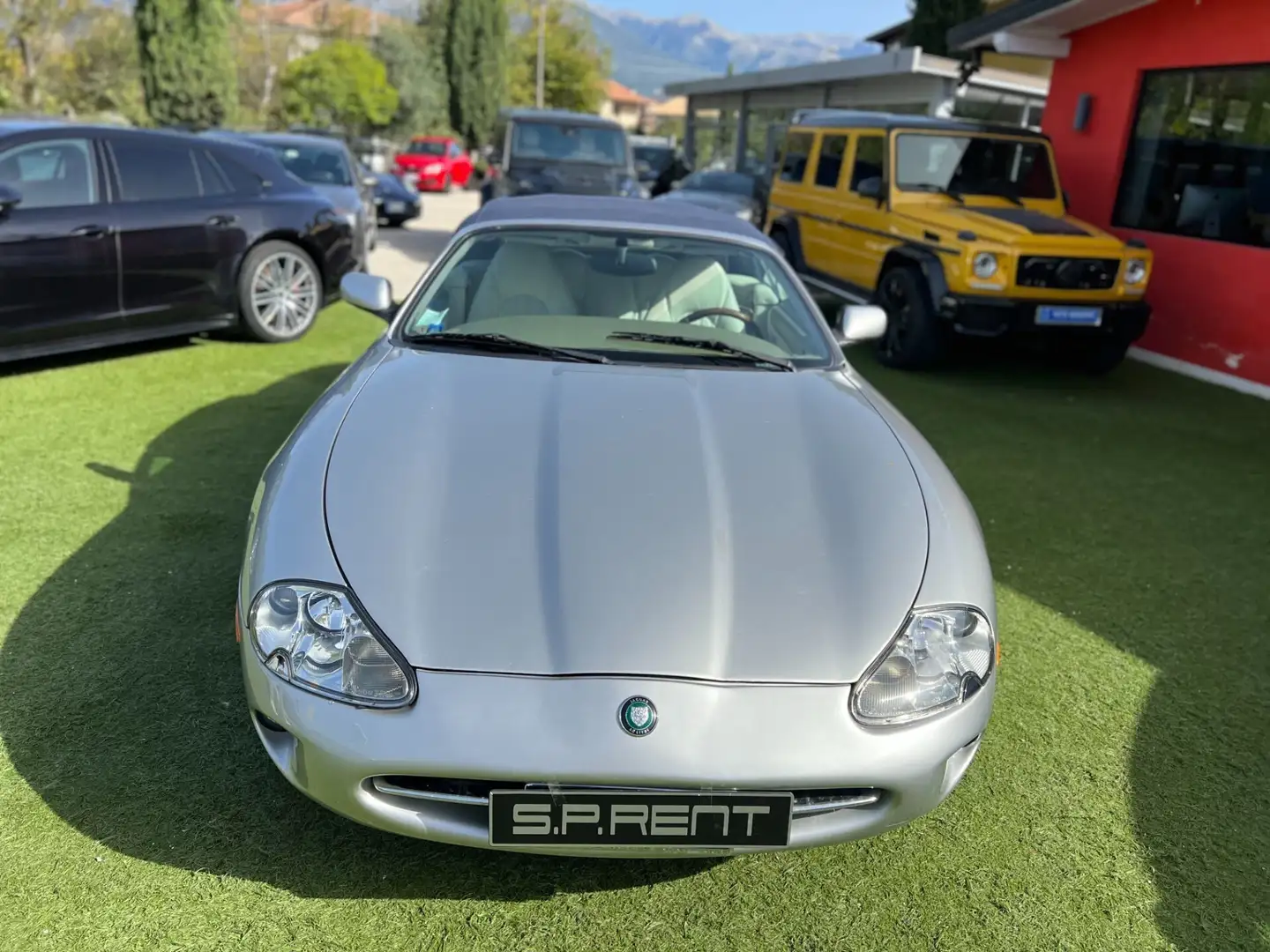 Jaguar XK8 Convertible 4.0 284cv  service book Plateado - 2
