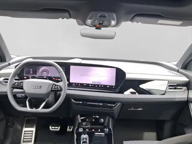 Audi E-Tron view 5