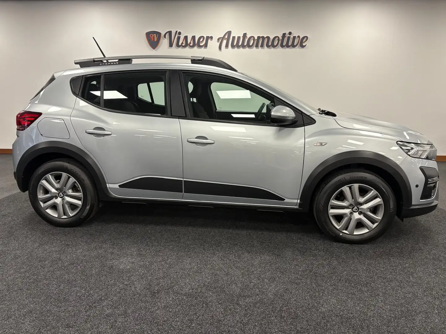 Dacia Sandero Stepway 1.0 TCe 90*Camera*Cruise-Control*Navi*Airc Grijs - 2