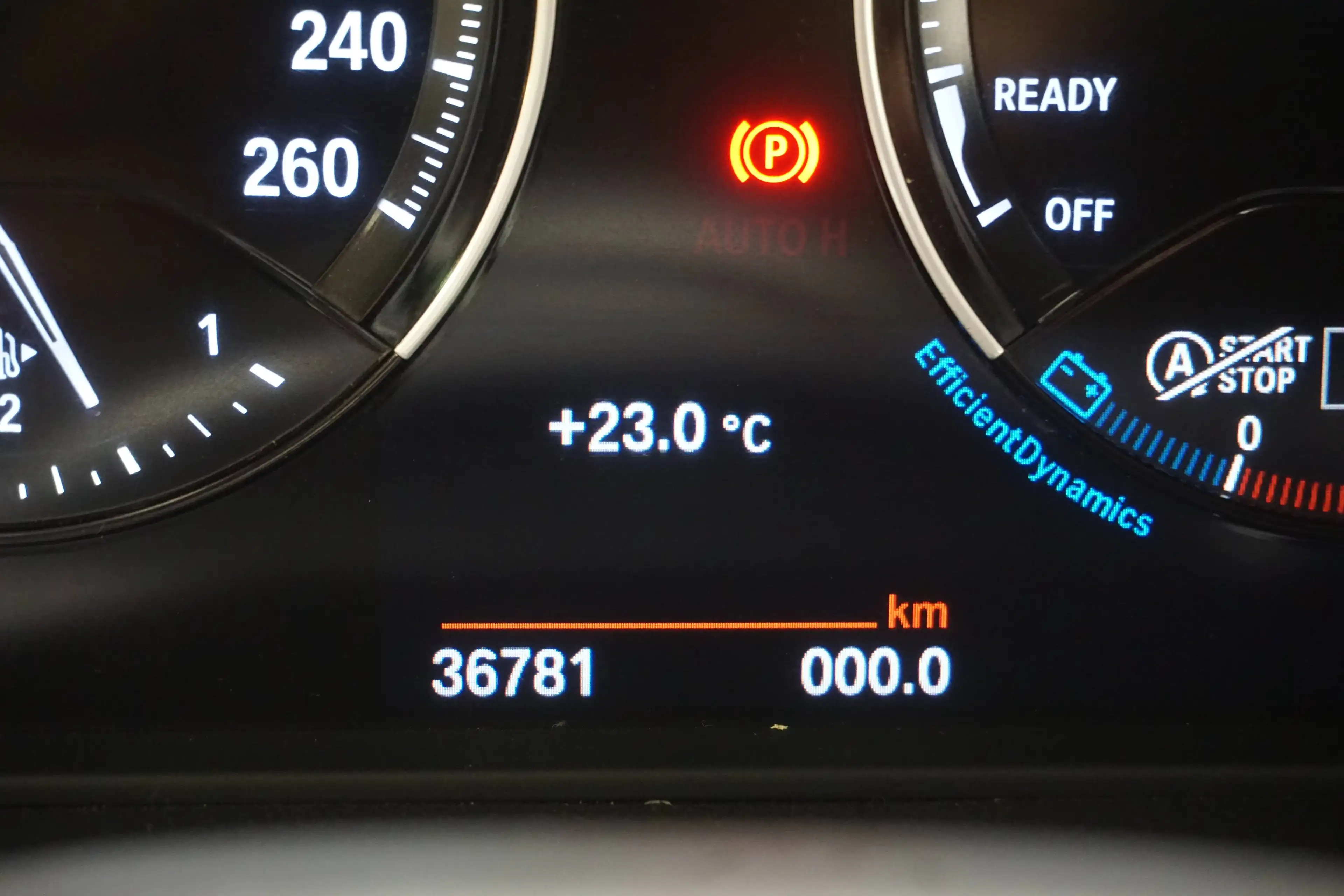 BMW 216 Gran Tourer 216i OPF-Navi-Airco-ParkS-Garantie — photo 15