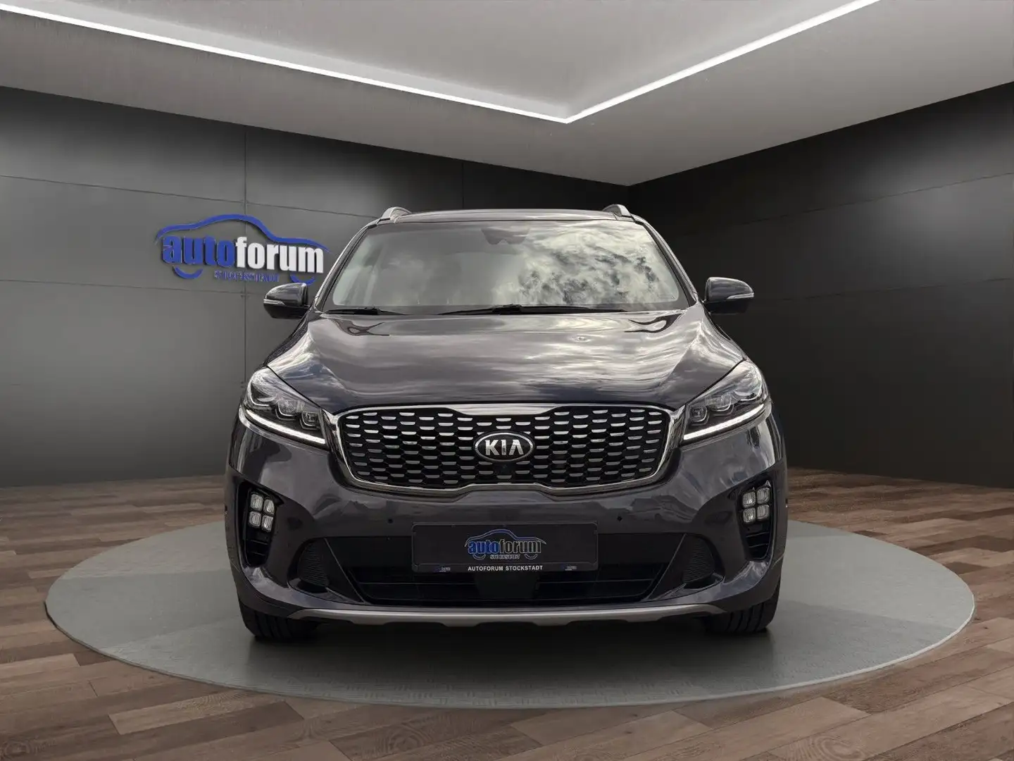 Kia Sorento GT-Line 4WD AHK°PANO°MEMORY°LED°HARMAN&K Šedá - 2