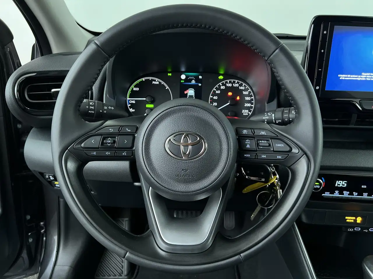 Toyota Yaris 2026 — фото 14