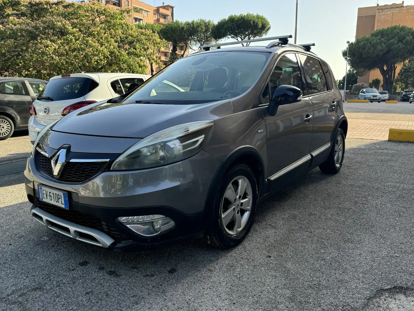 Renault Scenic X-Mod 1.5 dci Bose s&s 110cv - 1