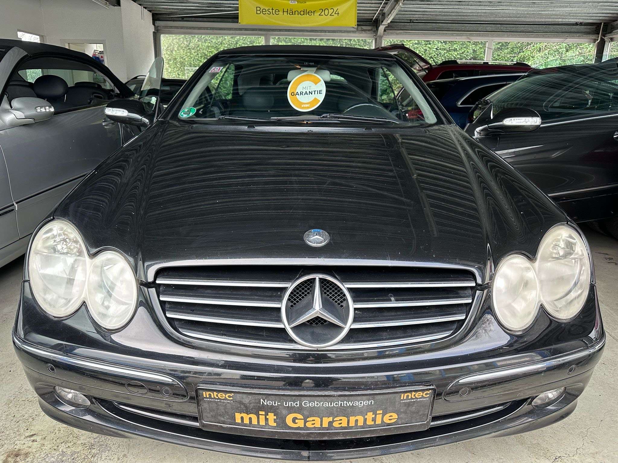 Second hand Mercedes Benz Clk-Class 240