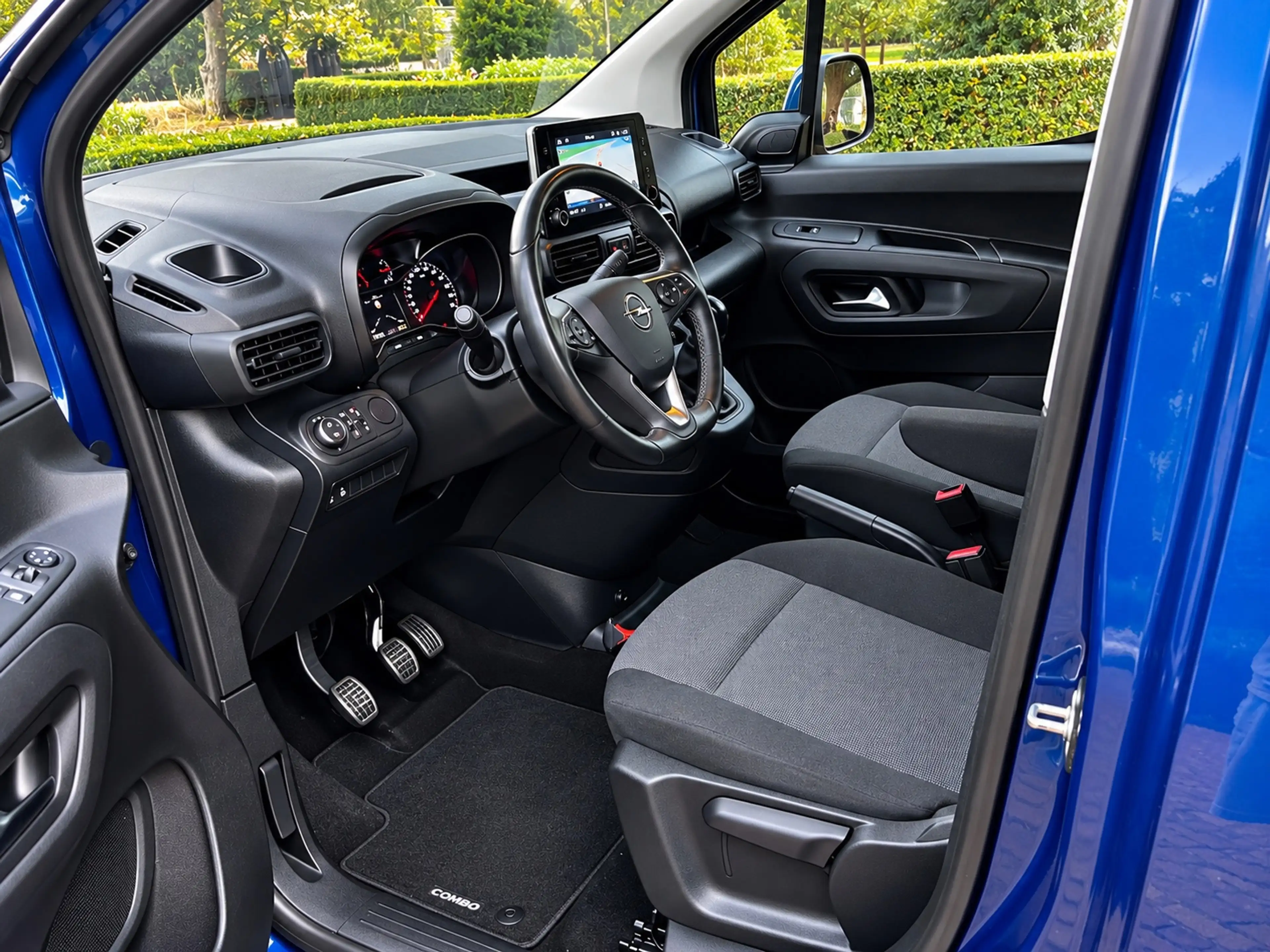 Opel Combo 1.6D L1H1 Innovation | EURO 6 | NAP | LIEFHEBBER | — photo 7