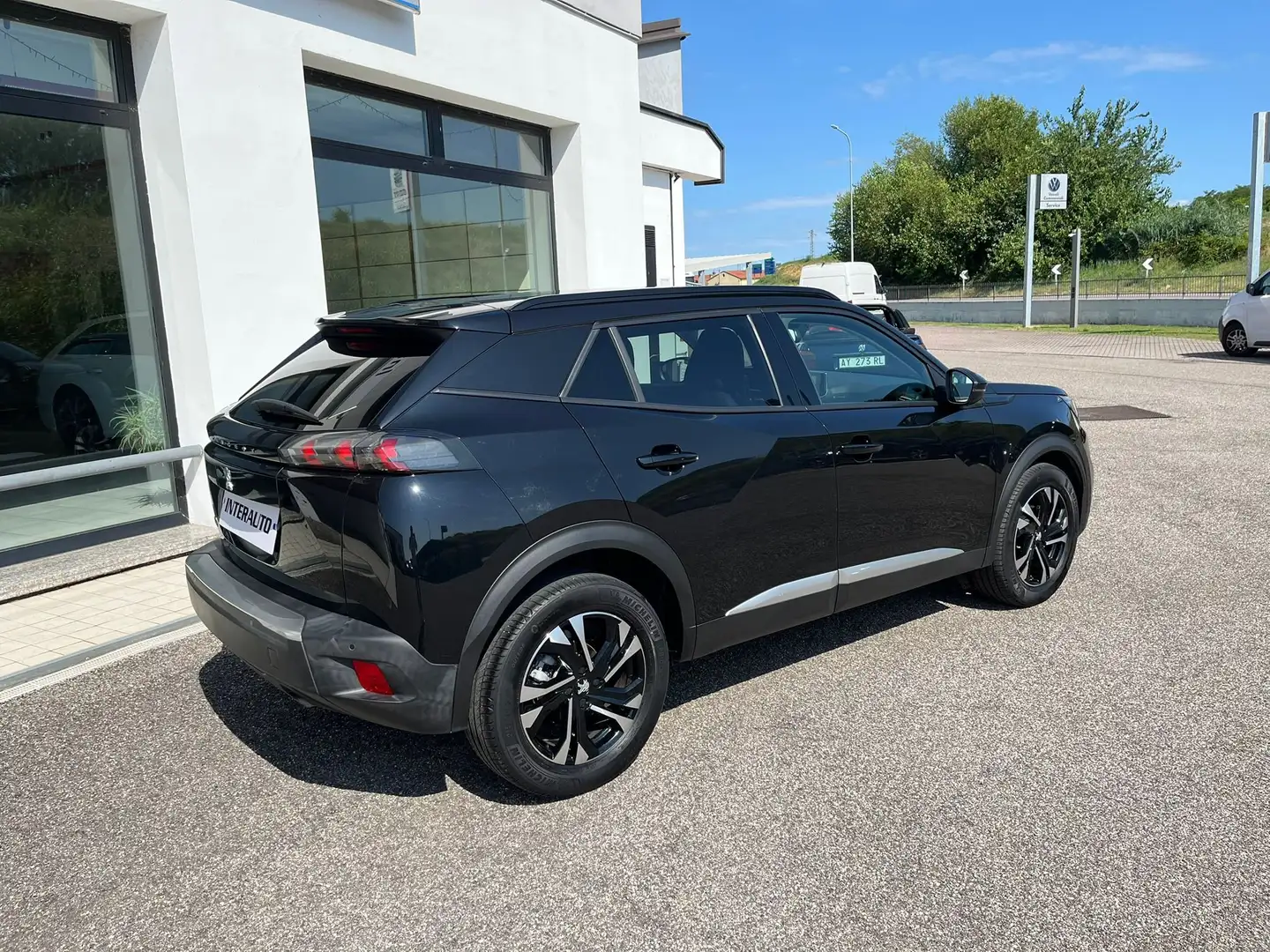 Peugeot 2008 II 2020 1.5 bluehdi Allure s Nero - 2
