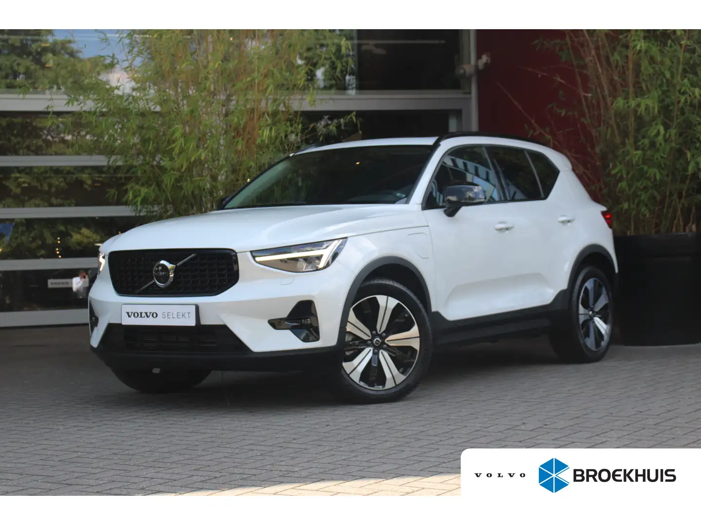 Volvo XC40 1.5 T5 Recharge R-Design | Harman/Kardon | Panoram Wit - 1