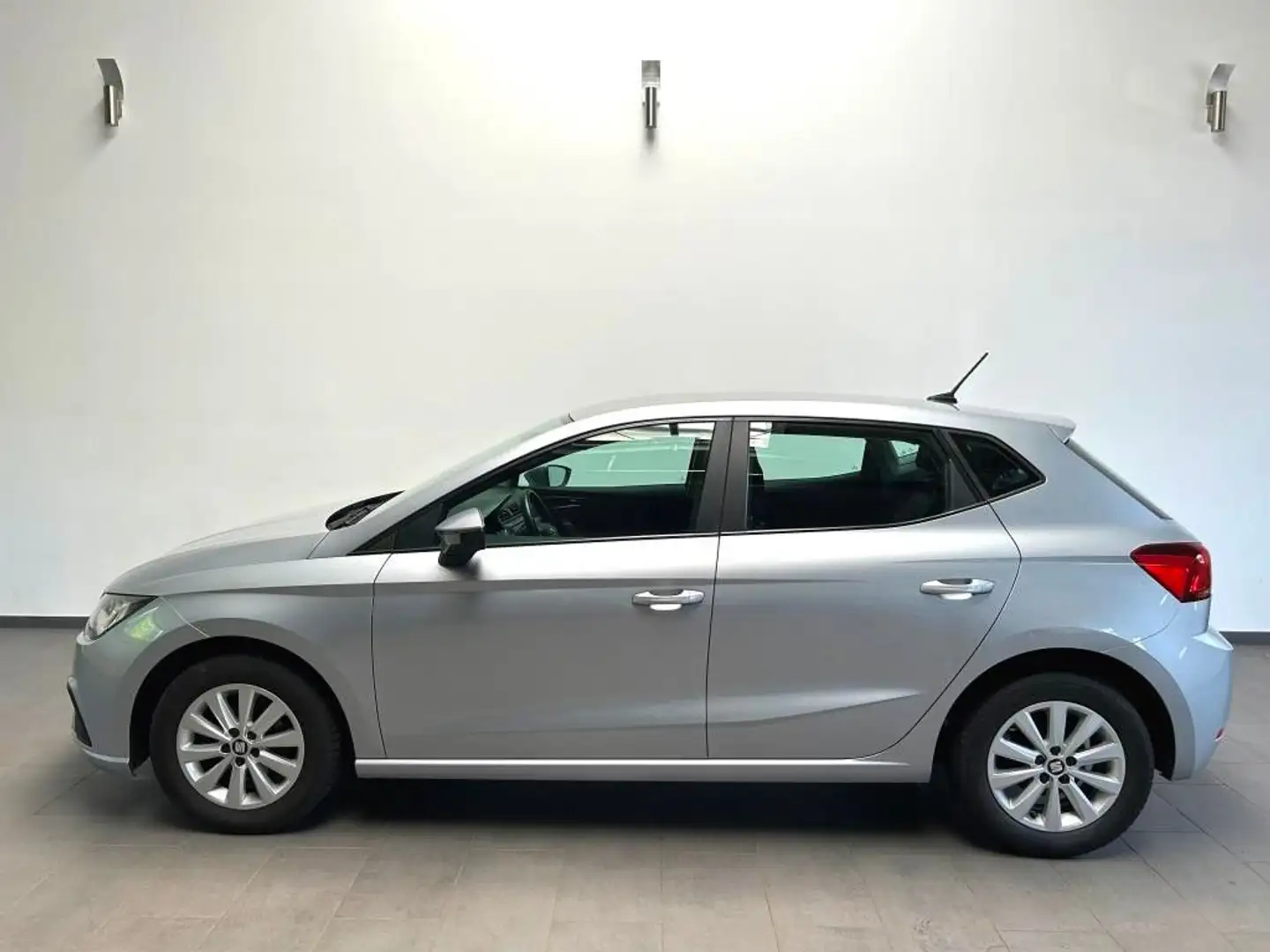 SEAT Ibiza Style Navigationssystem Front Assist BT Plateado - 2