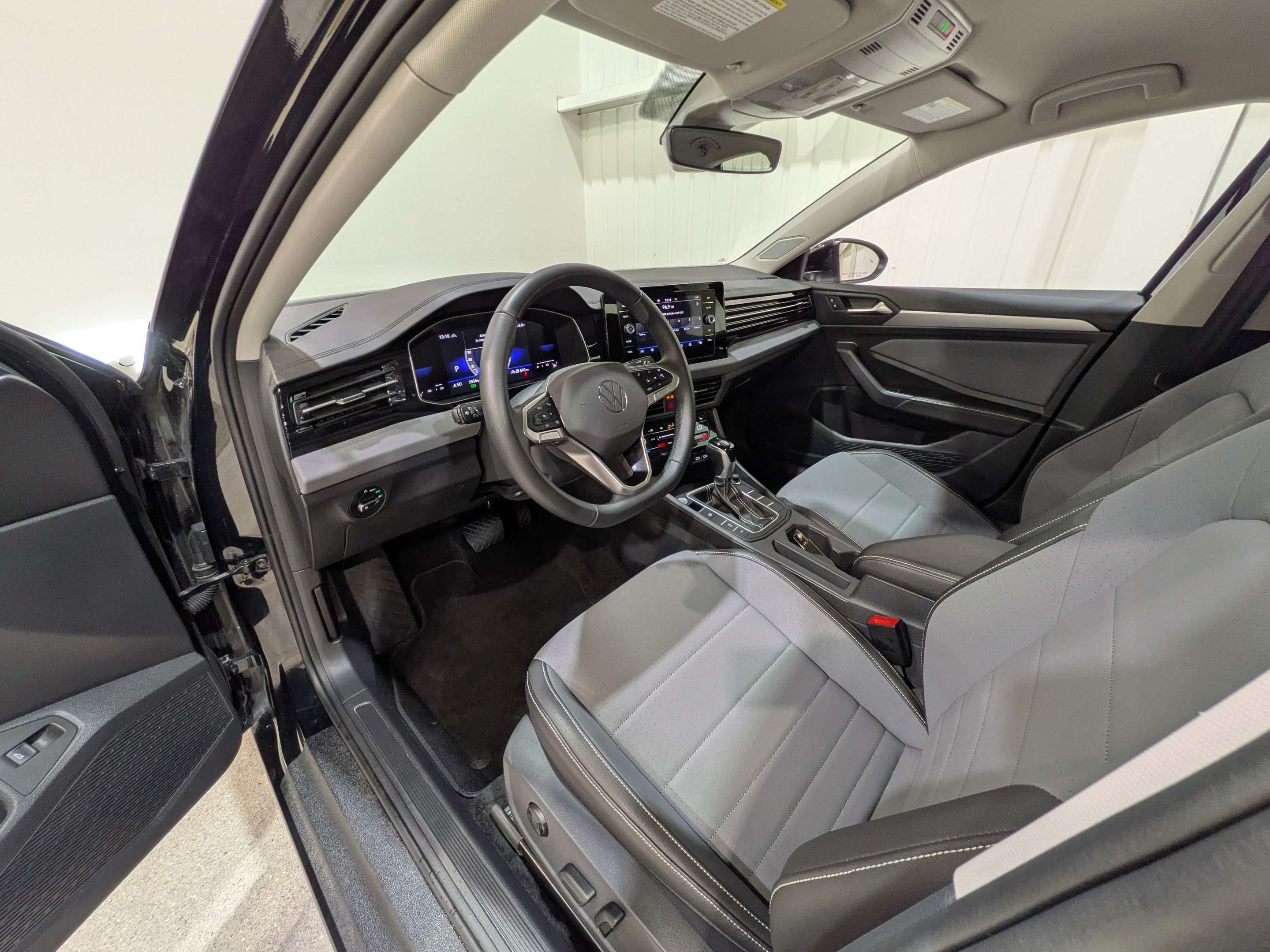 Volkswagen Jetta 2025