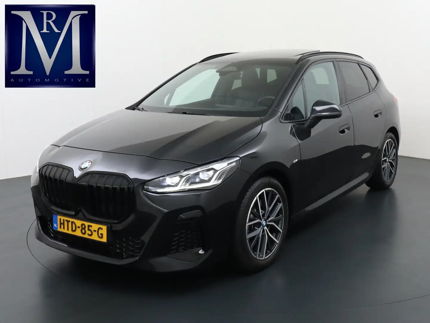 BMW 223 2-serie Active Tourer 223i M-SPORT | PANO | MEMORY Zwart - 1