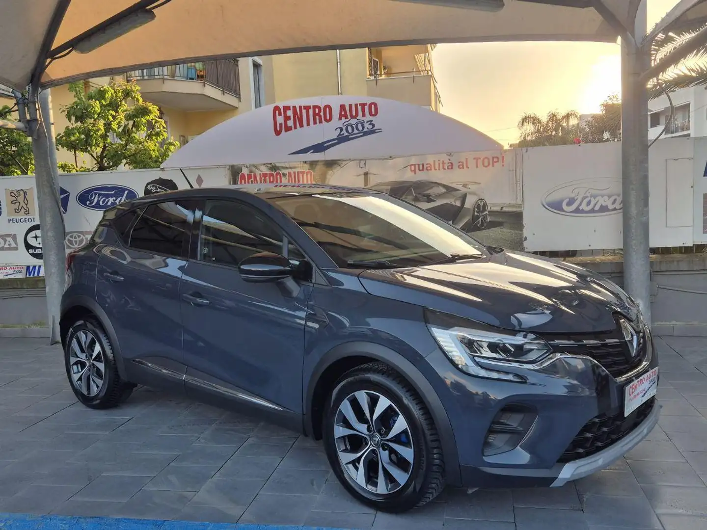 Renault Captur Blue dCi 8V 95 CV Intens Wit - 1