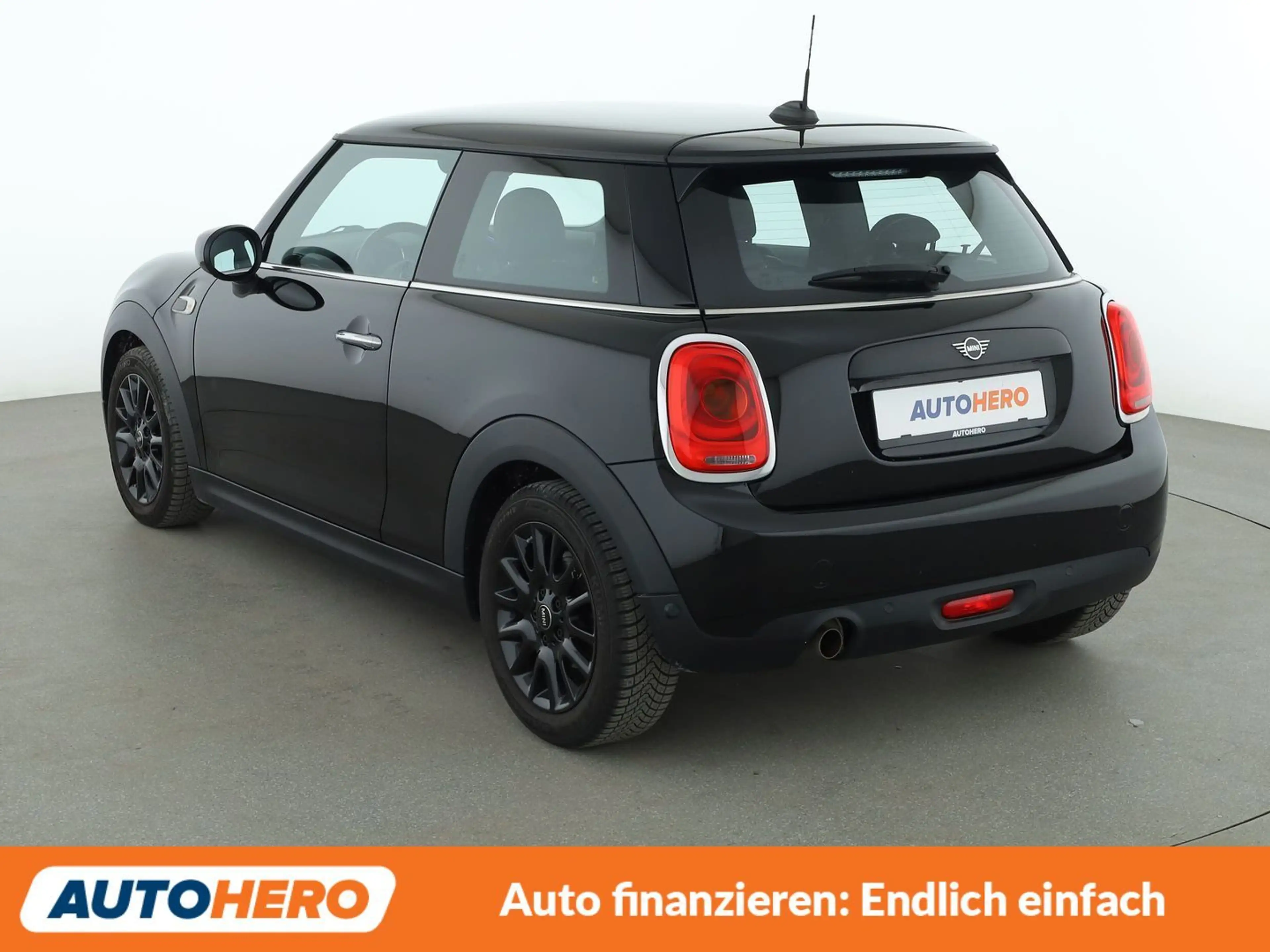 MINI One One*LIM*PDC*SHZ*ALU*KLIMA*BLUETOOTH* — photo 4