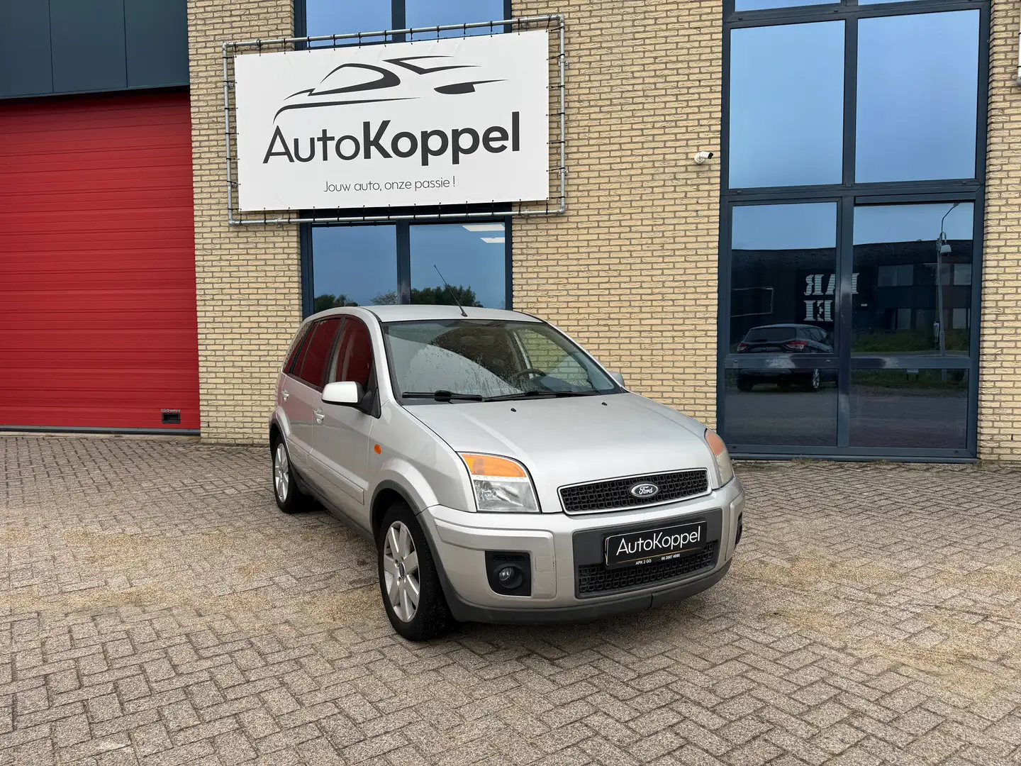 Ford Fusion 1.4-16V Futura Gris - 1